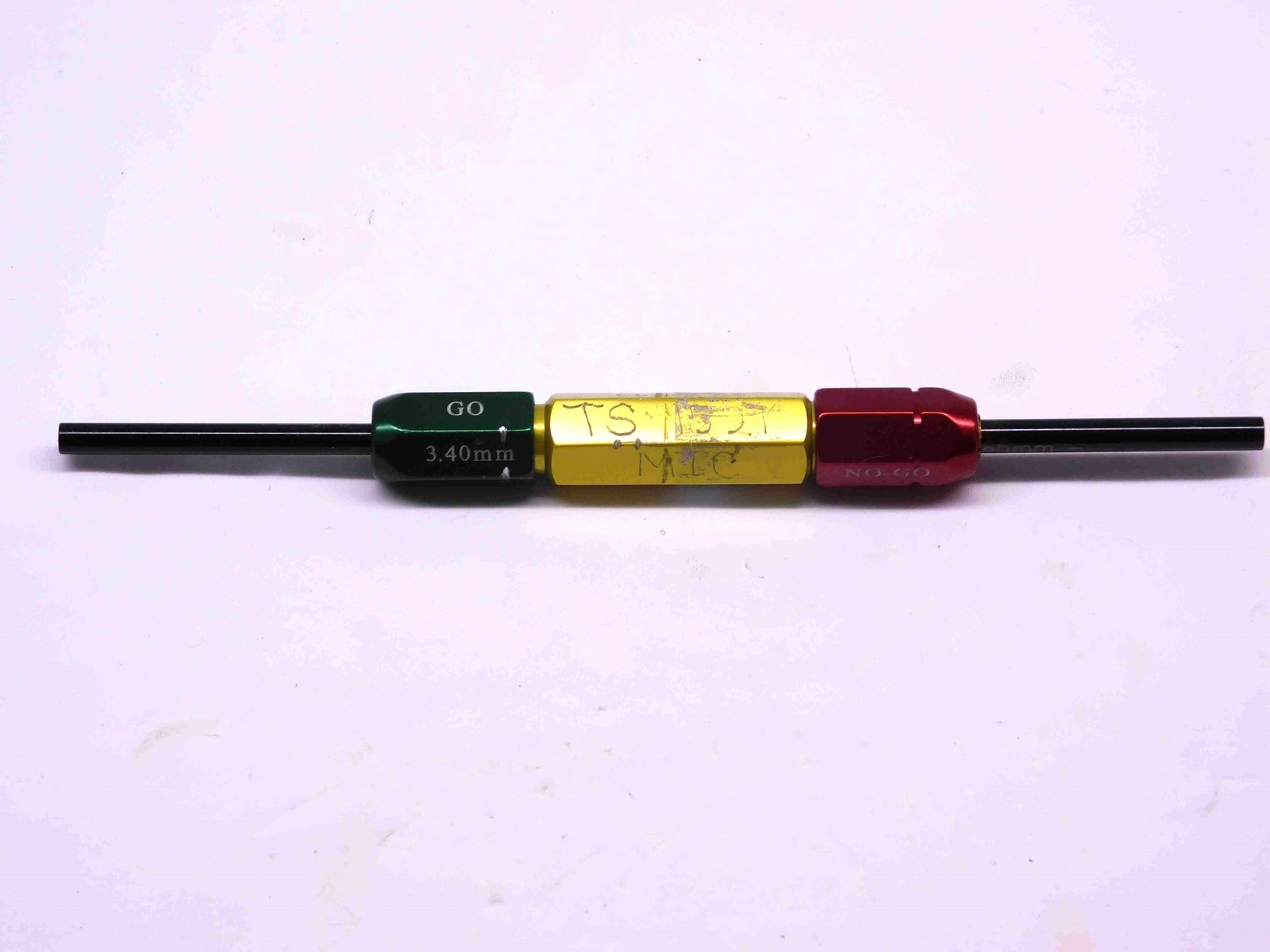3.400 & 3.650 CL ZZ METRIC PIN PLUG GAGE GO NO GO 4.000 -.350 4 .1339 3.40 3.65