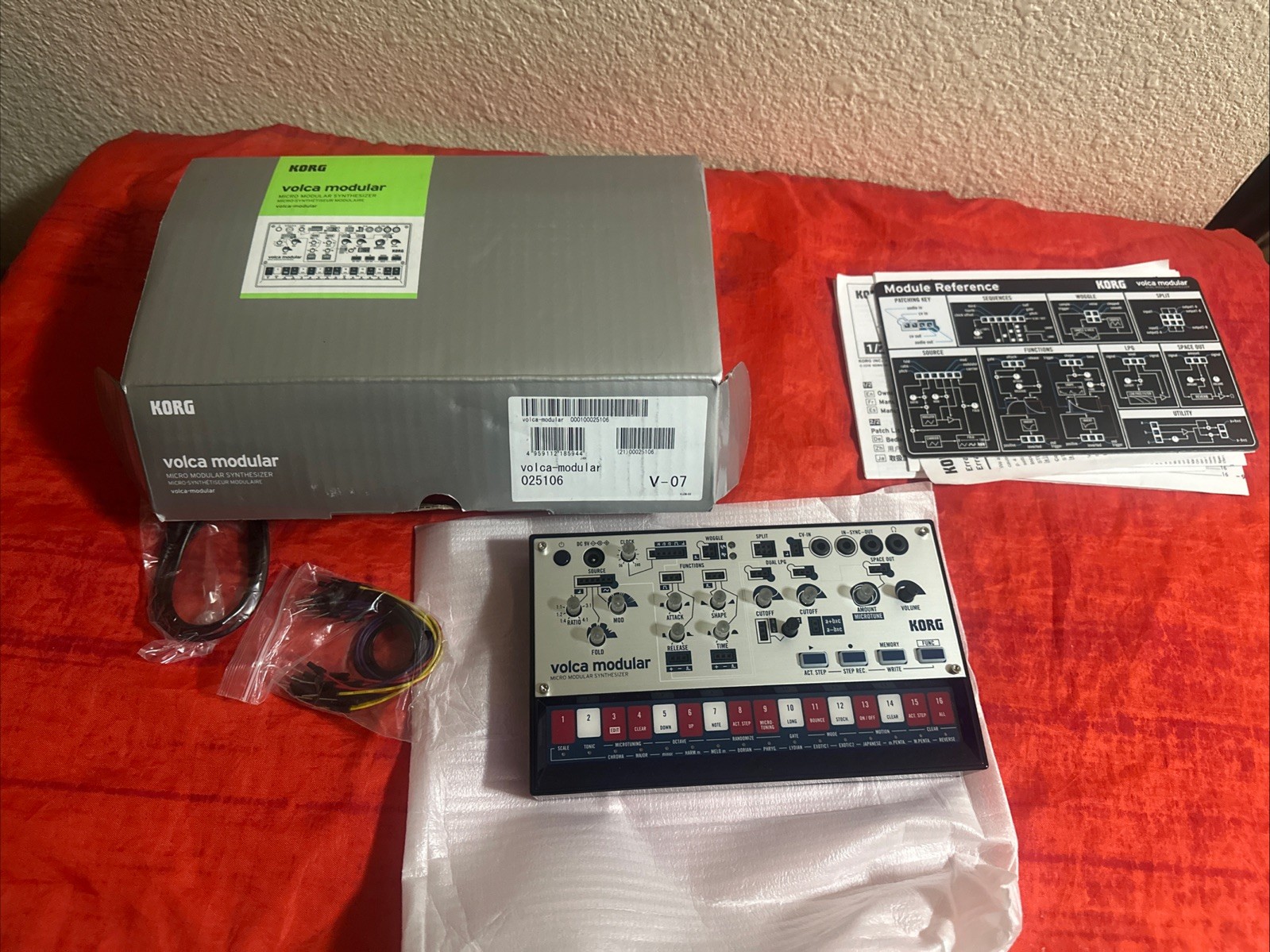 KORG Vocal  Modular Synthesizer With Box