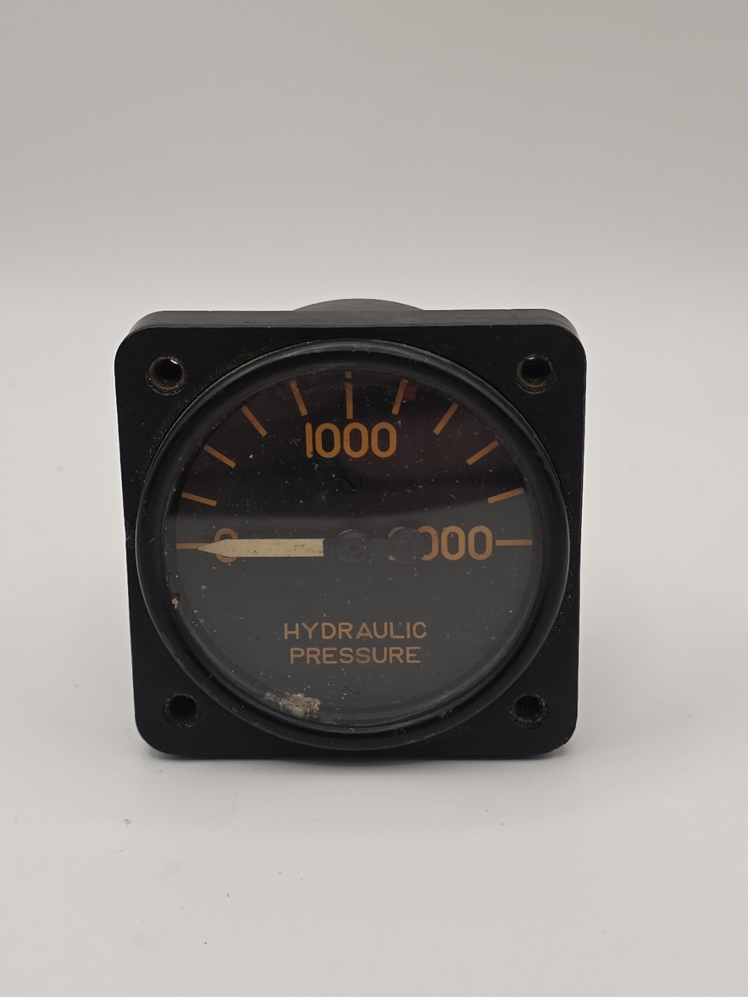 U.S. ARMY, AW-1 7/8-17-CD US Gauge Hyd. Pressure Indicator. V3