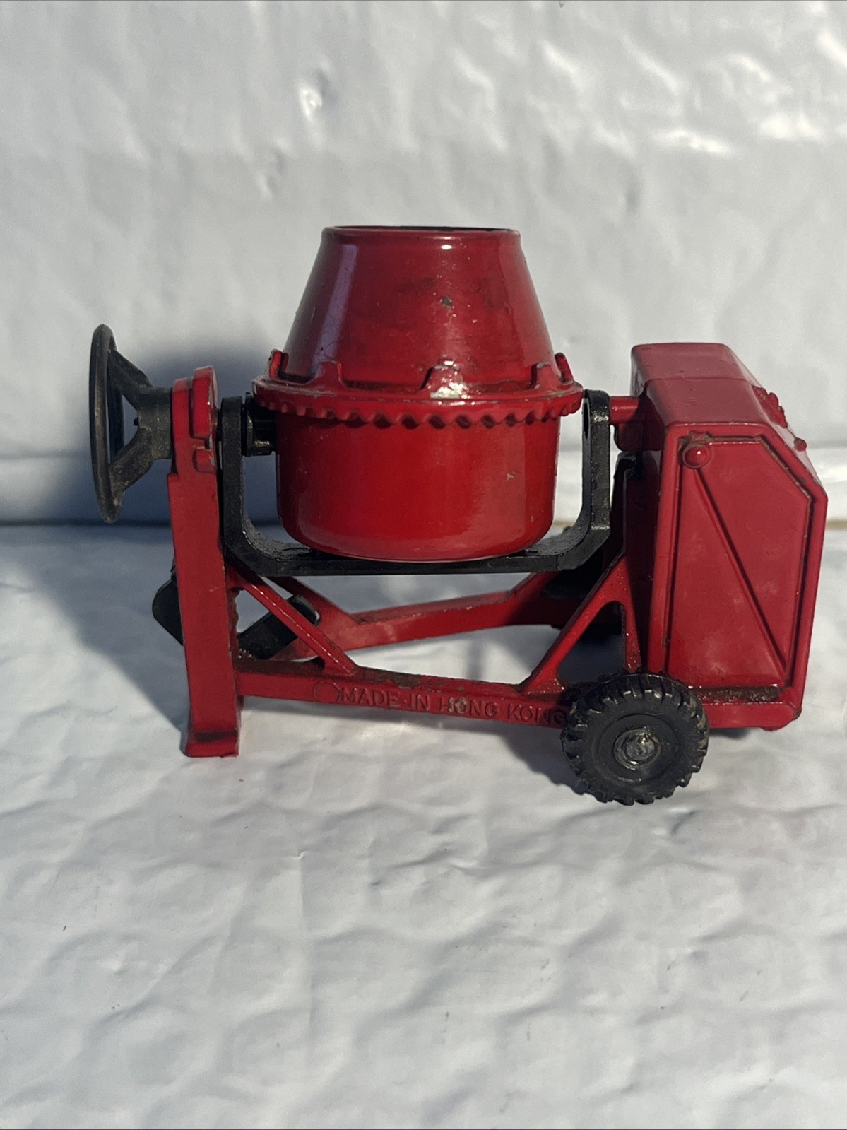 Vintage DIE-CAST Miniature Red Cement Mixer Pencil Sharpener Hong Kong