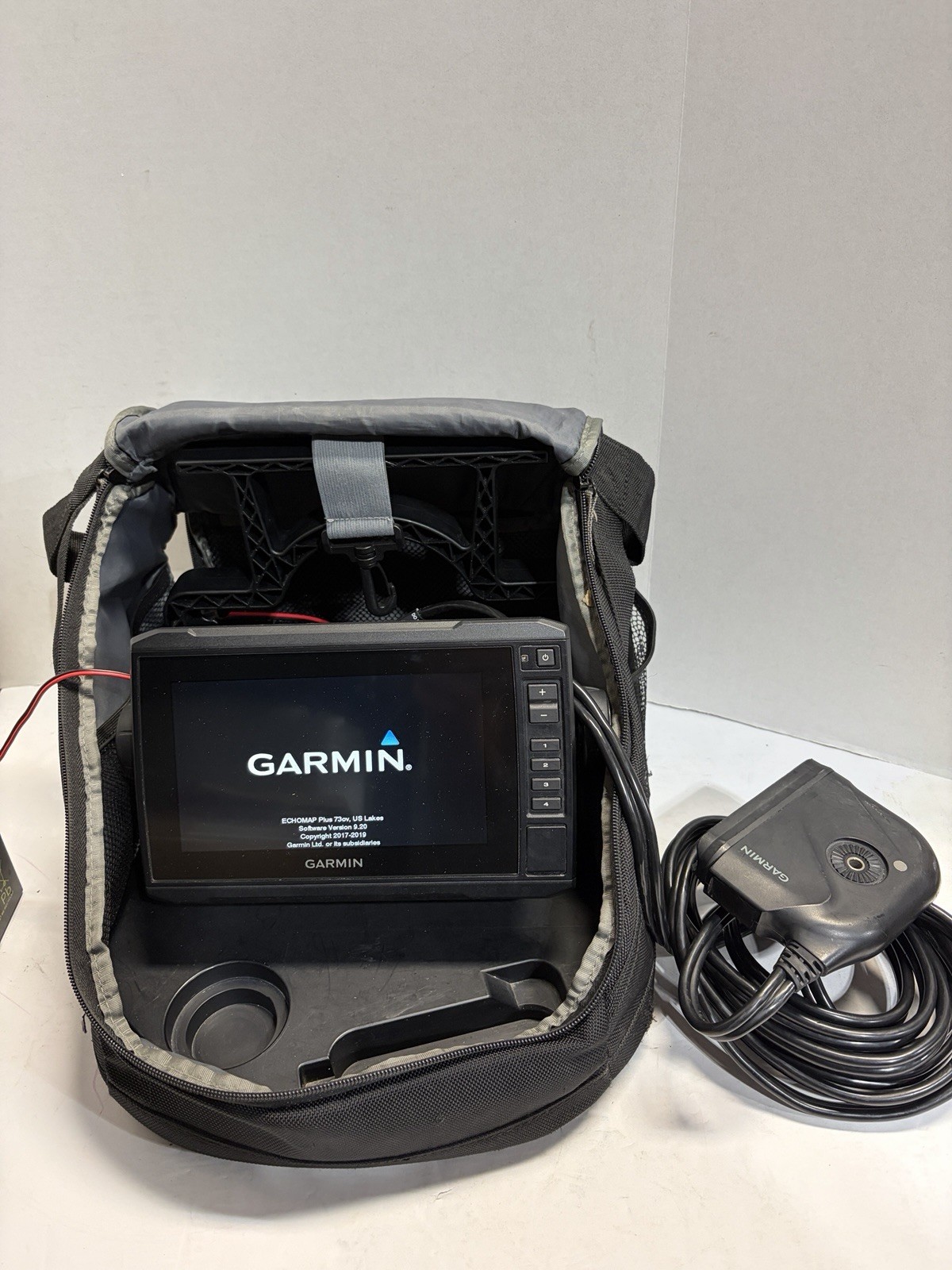 Garmin ECHOMAP UHD 73cv Chartplotter/Fishfinder - Panoptix PS22-TR Transducer
