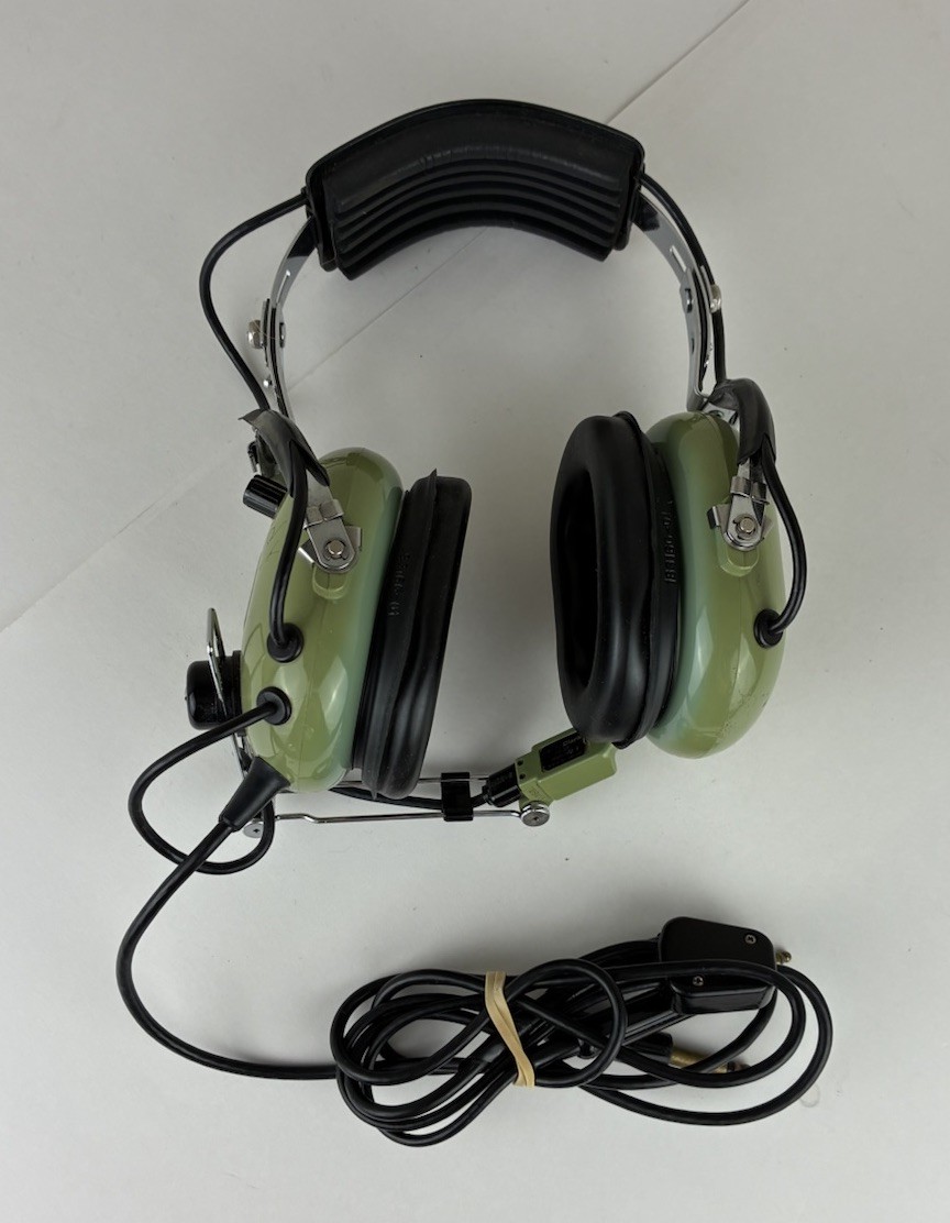 Vintage David Clark H10-40 Aviation Pilots Headset M-4 Mic Dual Plug Tested