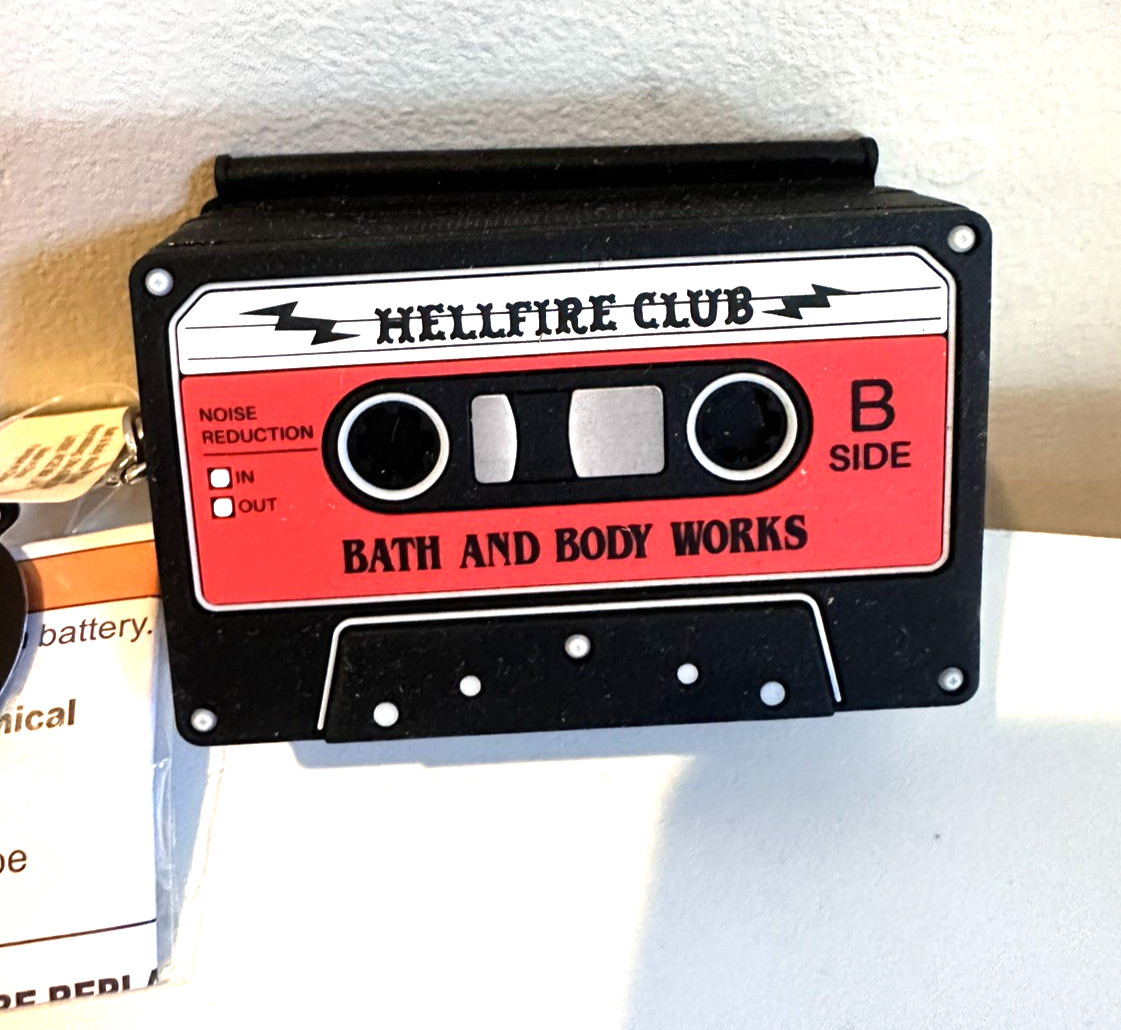 Bath & Body Works Stranger Things Cassette Tape Holder Pocket*Bac* NWT NEW