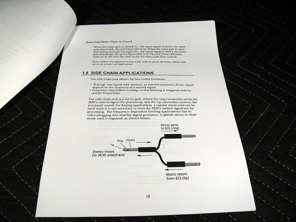 Alesis 3630 Compressor / Limiter Reference Manual
