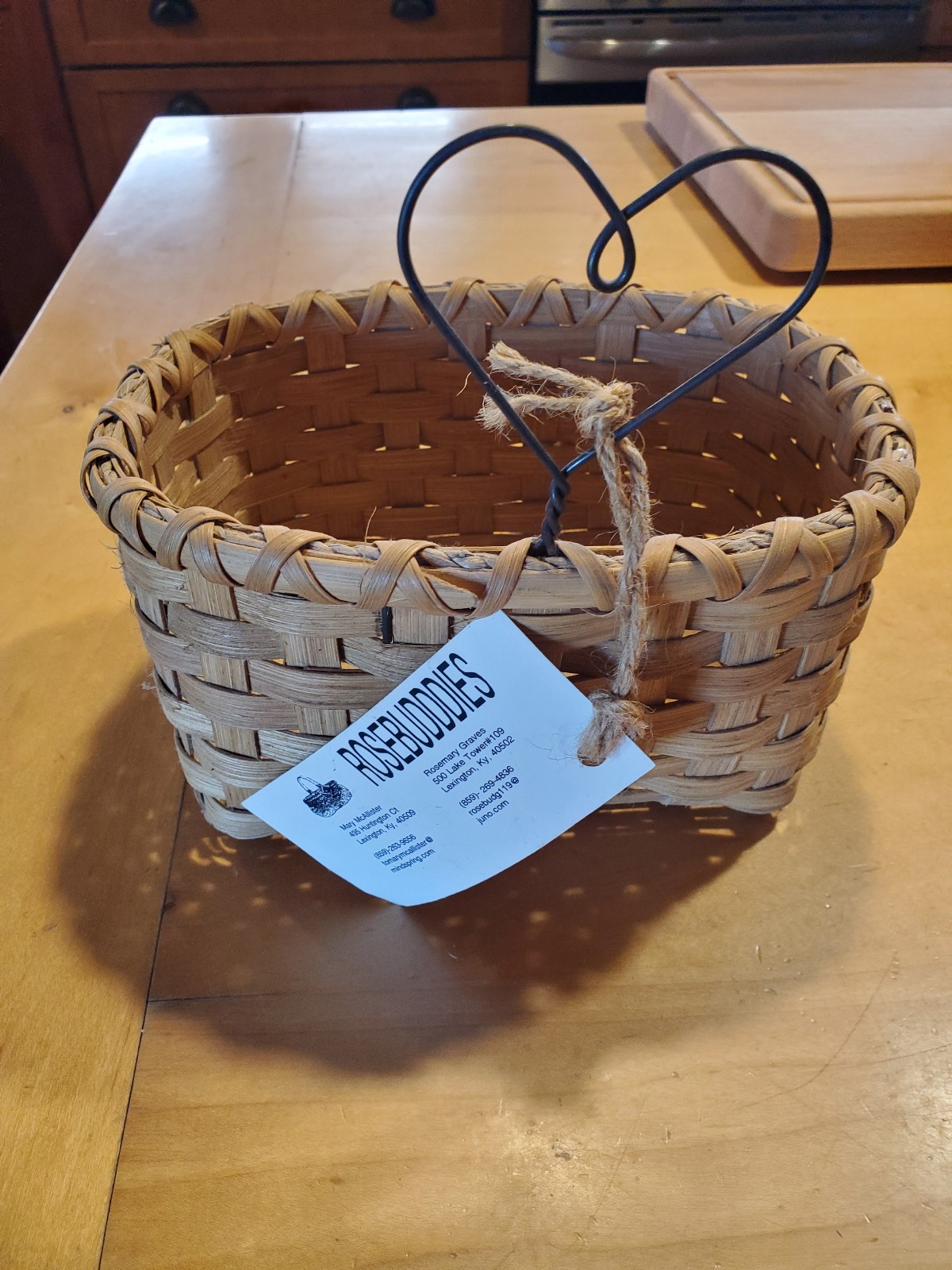 Rose Buddies Bluebird wicker basket