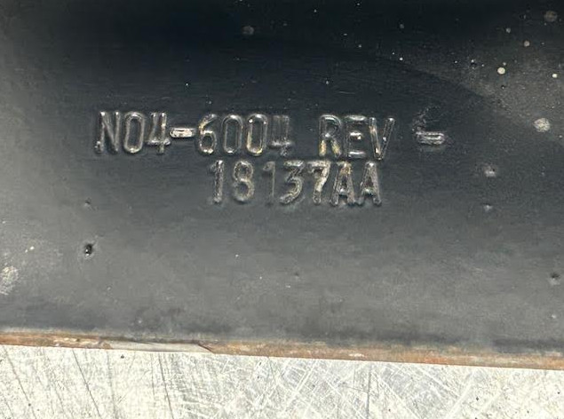 PETERBILT N04-6004 ANGLE-BATTERY BOX FRONT