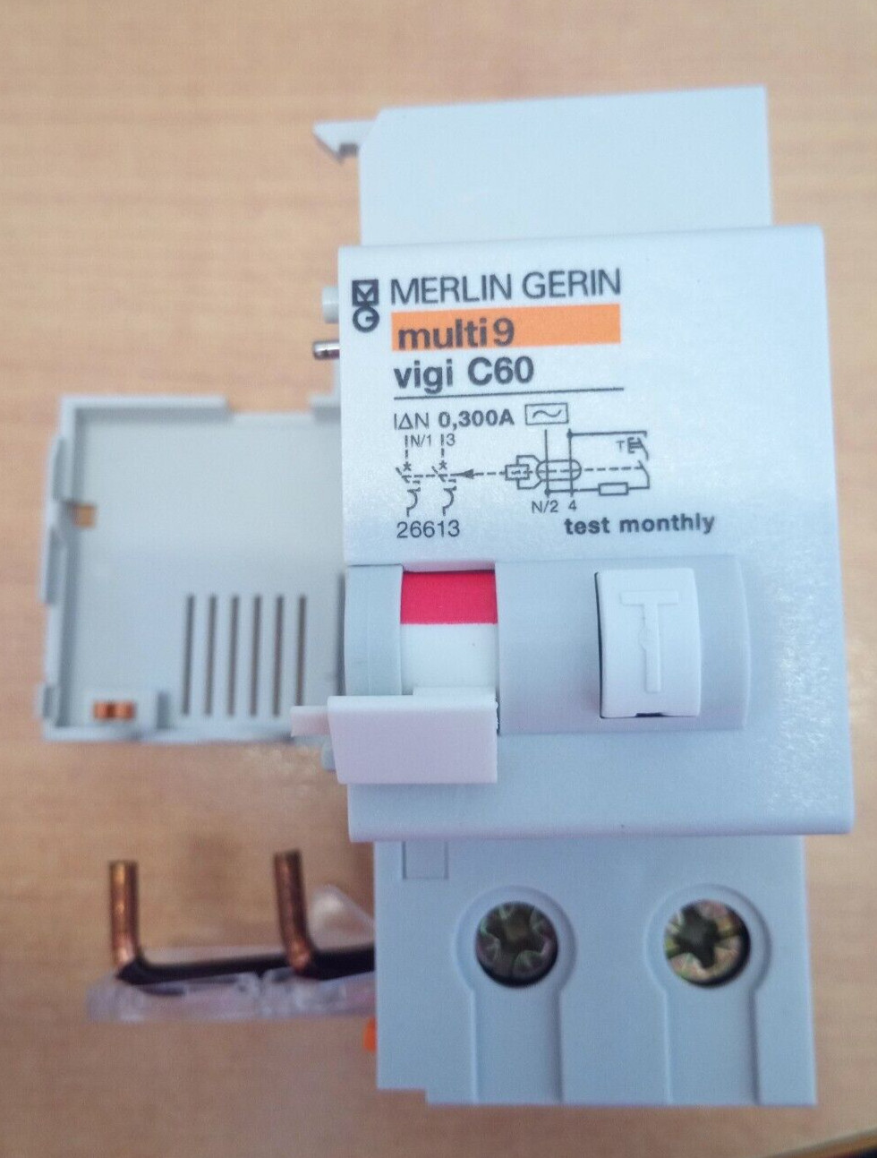 MERLIN GERIN 26613 MULTI 9 BEAM DIFFERENTIAL BLOCK C 60 2P 63 300mA