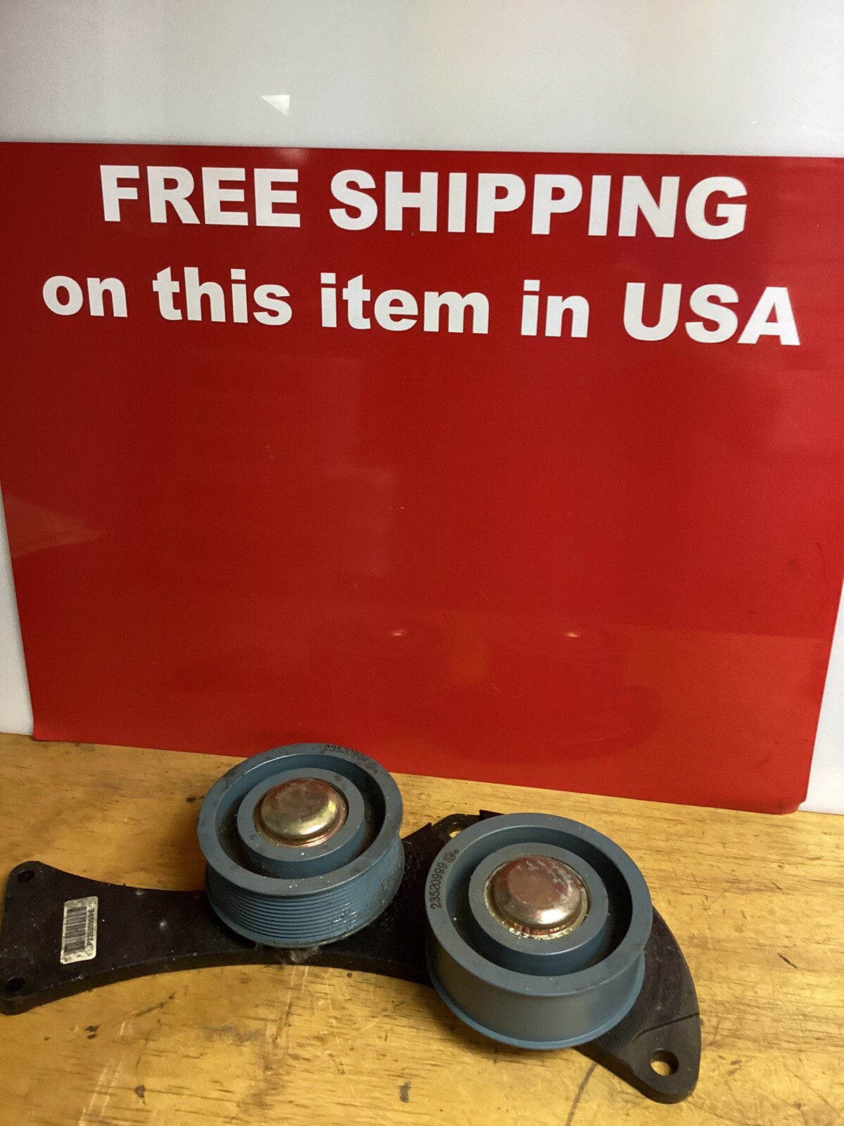 Detroit Diesel P23520959Assembly Idler NOS