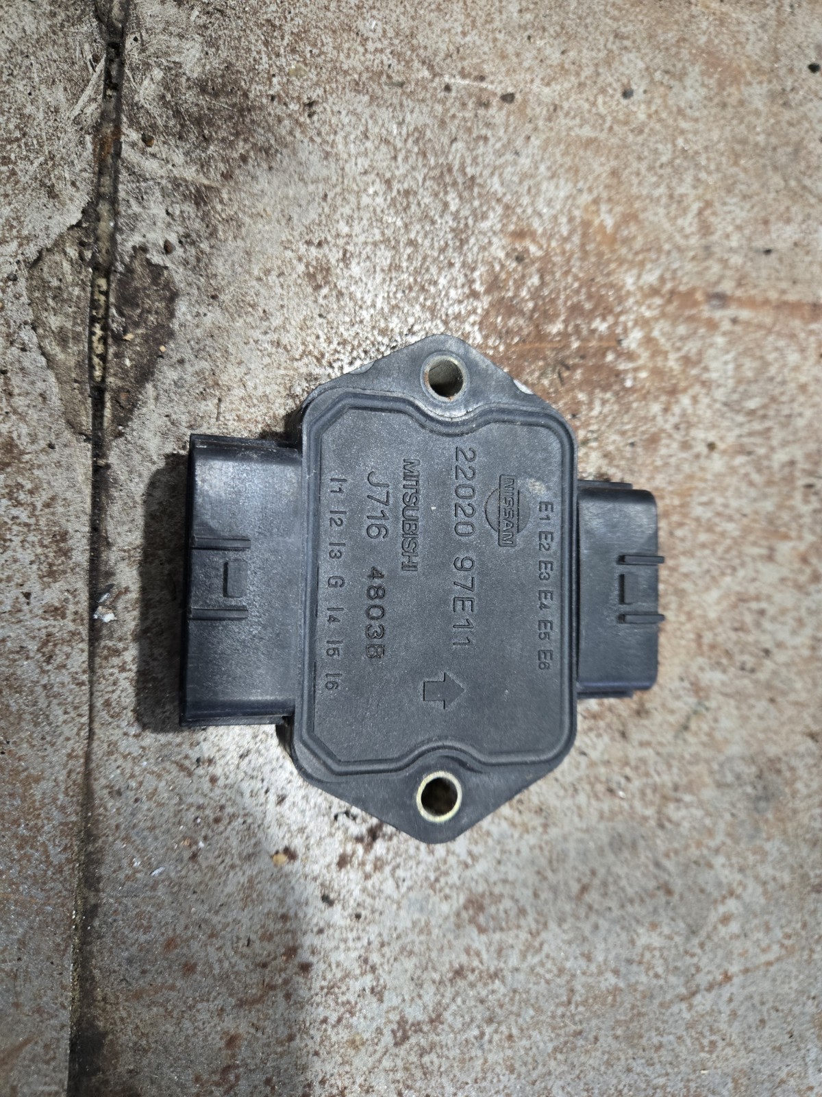 22020-97E00 Ignition Control Module For Nissan 300ZX Maxima Skyline 300ZX OEM