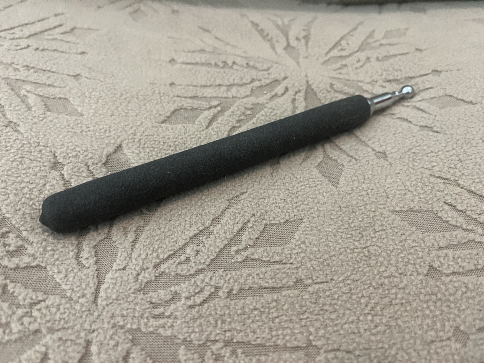Telescoping Pointer for Presentations 7" Ext to 33" Black Handle Silver Pointer