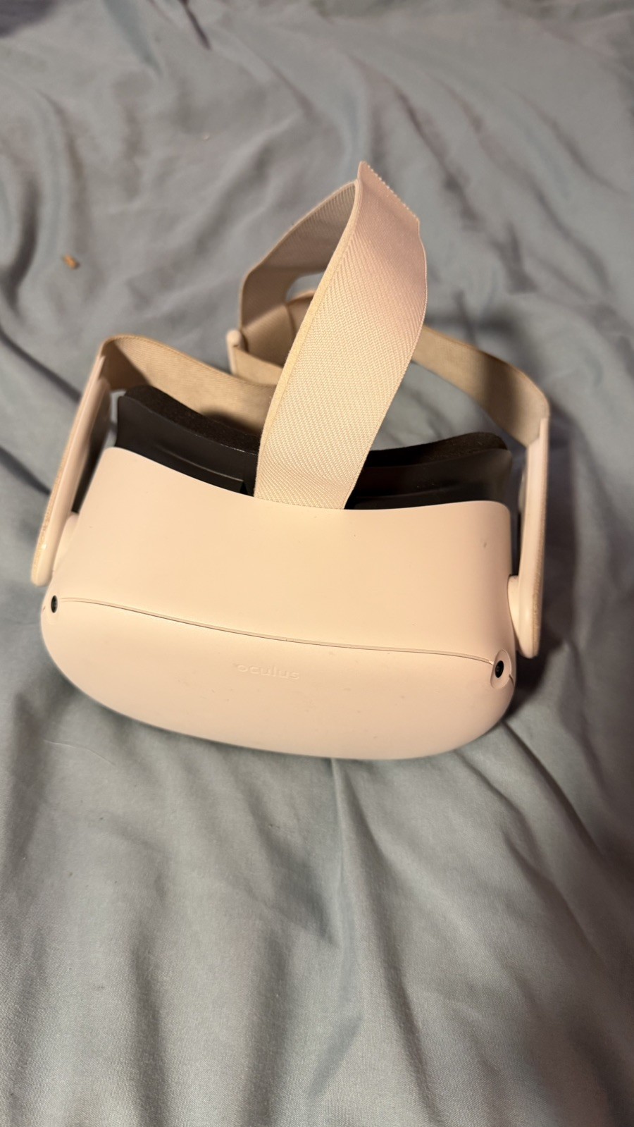Meta Quest 2 128GB Standalone All-in-One VR Headset KW49CM HEADSET ONLY