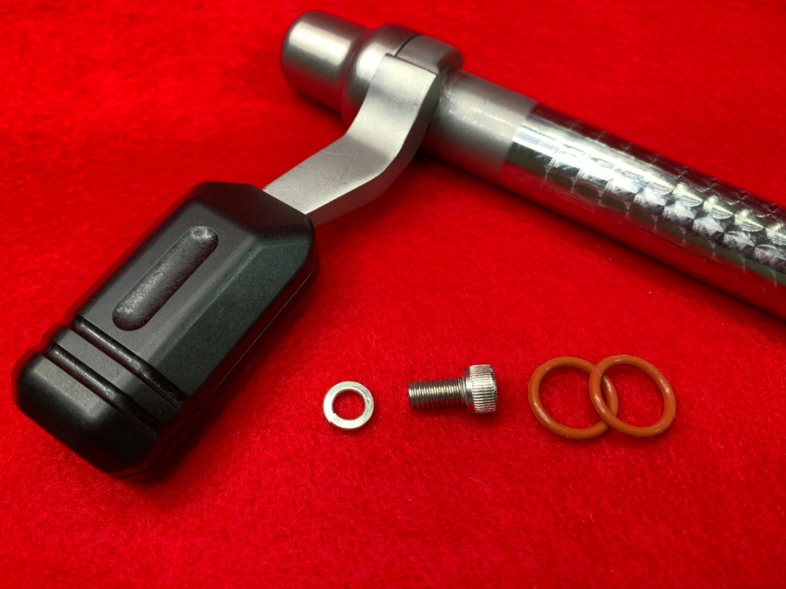 Drop On Bolt Knob Extension Handle: Remington 700 Action Type #2 (Tac. Ver.) BLK