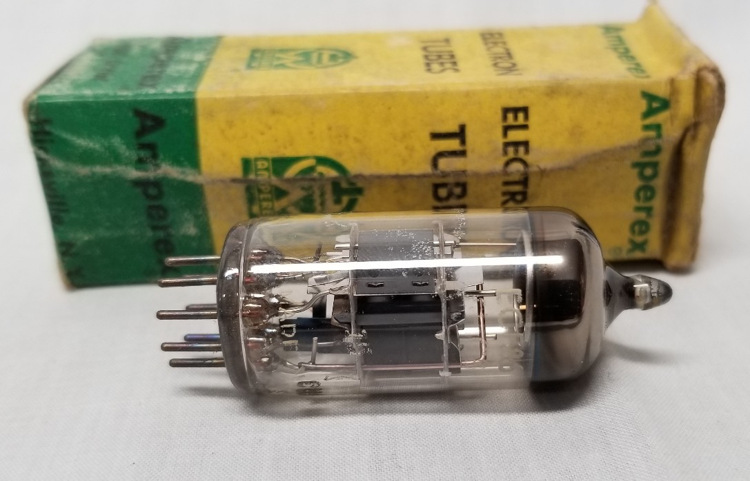 Amperex 6HG8 / ECF86 Vacuum Tube NOS Tested with Original Box