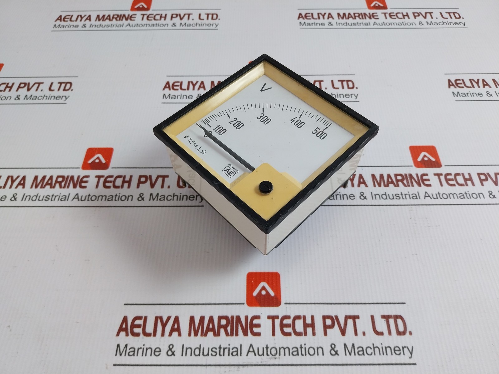 AE 0-500V Analog Voltmeter
