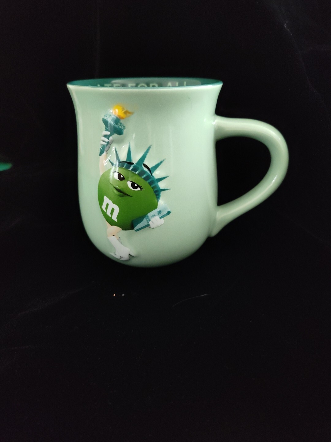 M&M's World NYC Statue of Liberty Chocolate For All Green Ceramic Coffee Mug EUC
