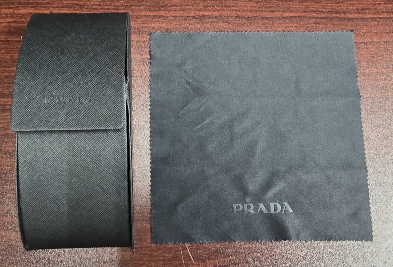 Prada Saffiano Black Leather sunglasses case with cleaning cloth Small NEW