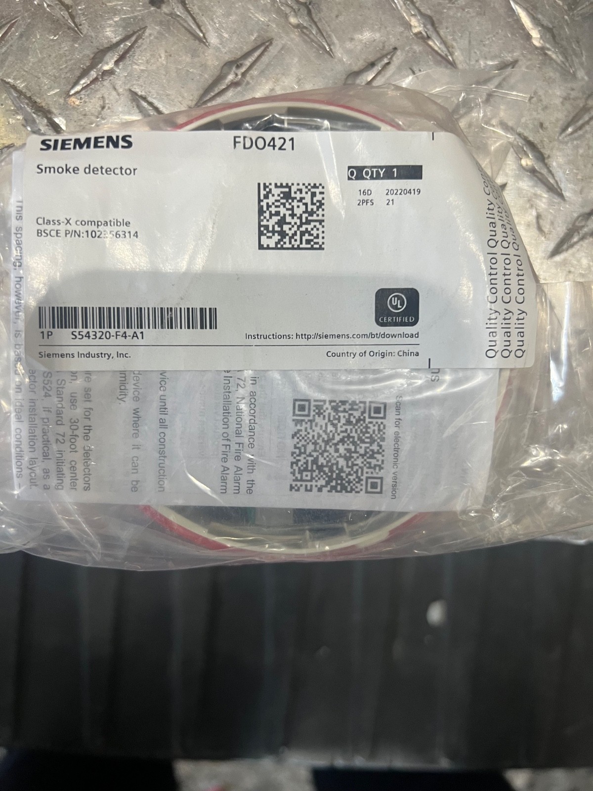 Siemens FDO421 (S54320-F4-A1) Smoke Detector - Free Shipping