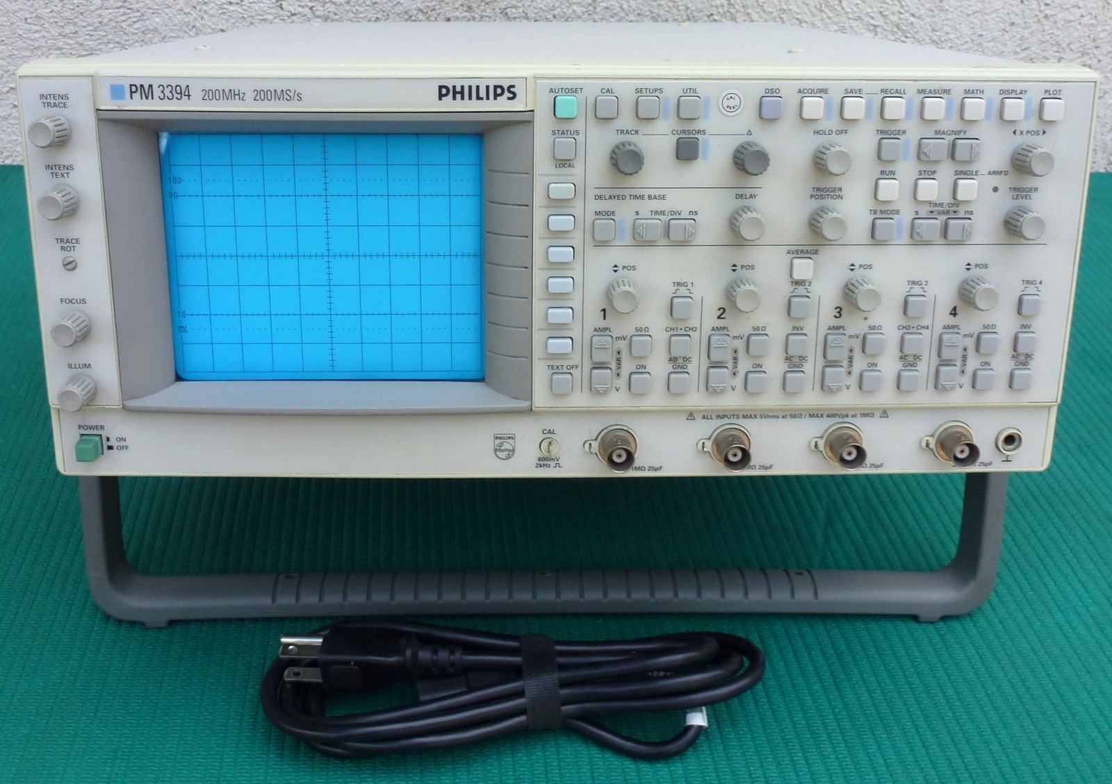 Rare Fluke Philips 4 Channel PM 3394 Combiscope oscilloscope - Watch VIDEO