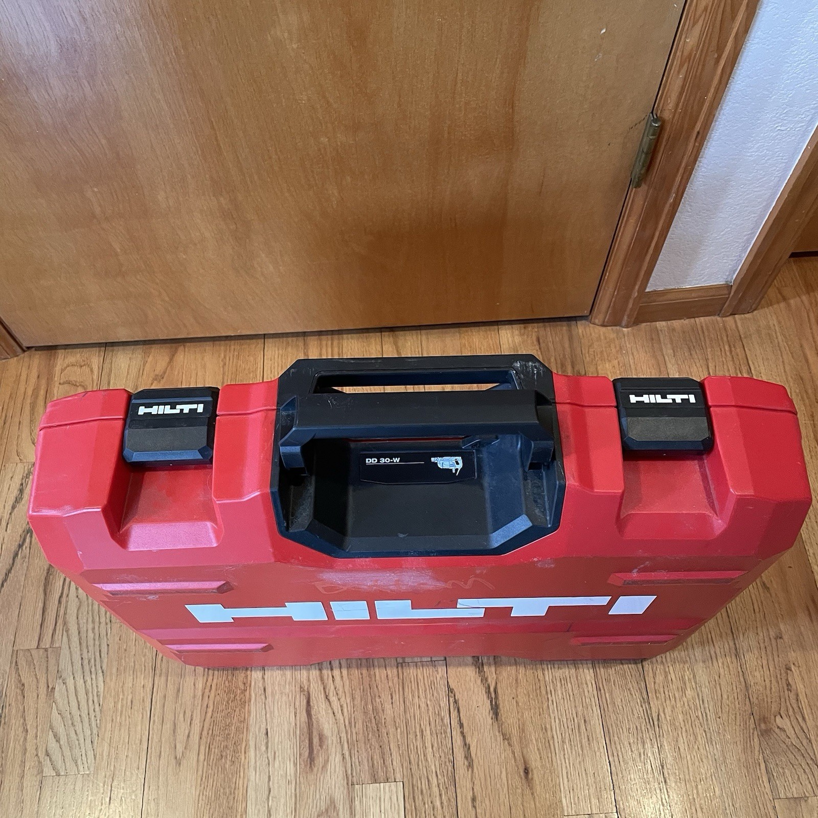 Hilti DD 30-W Diamond Core Drill Machine Handheld / Rig-Mounted w/ Case