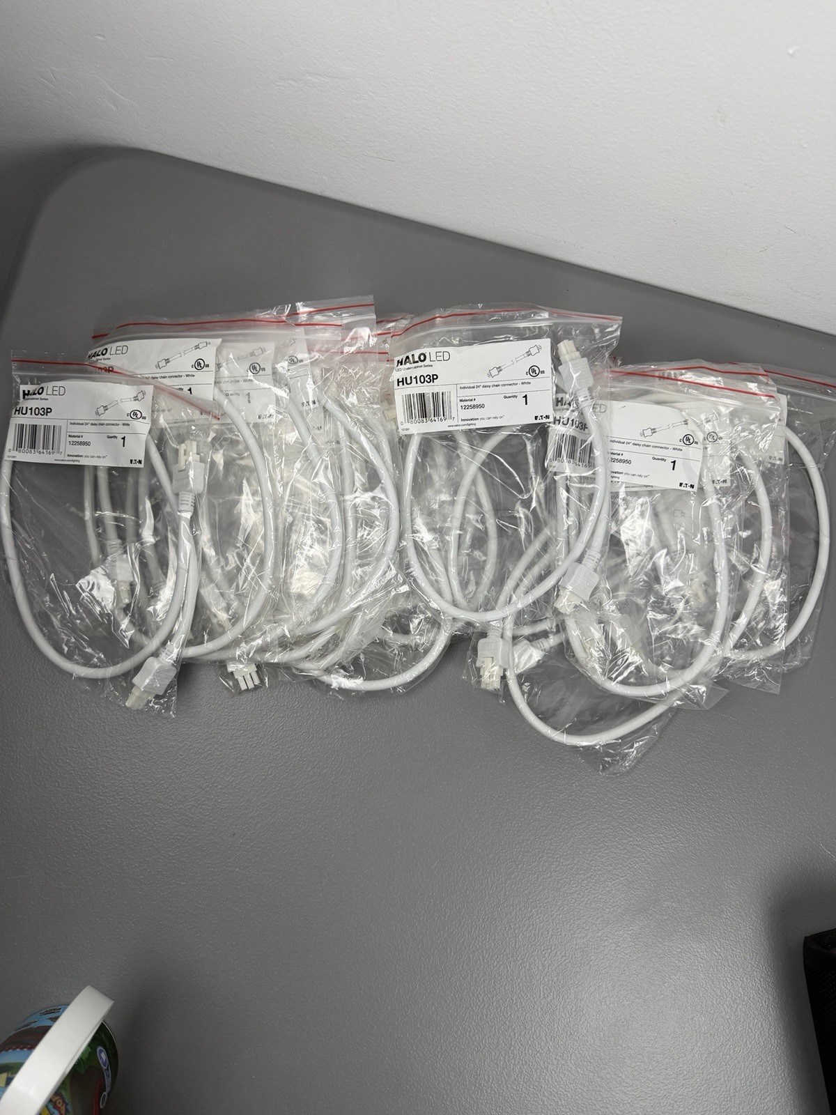 15 Packs LED under cabinet Lighting Halo HU103P 24" daisy chain connector