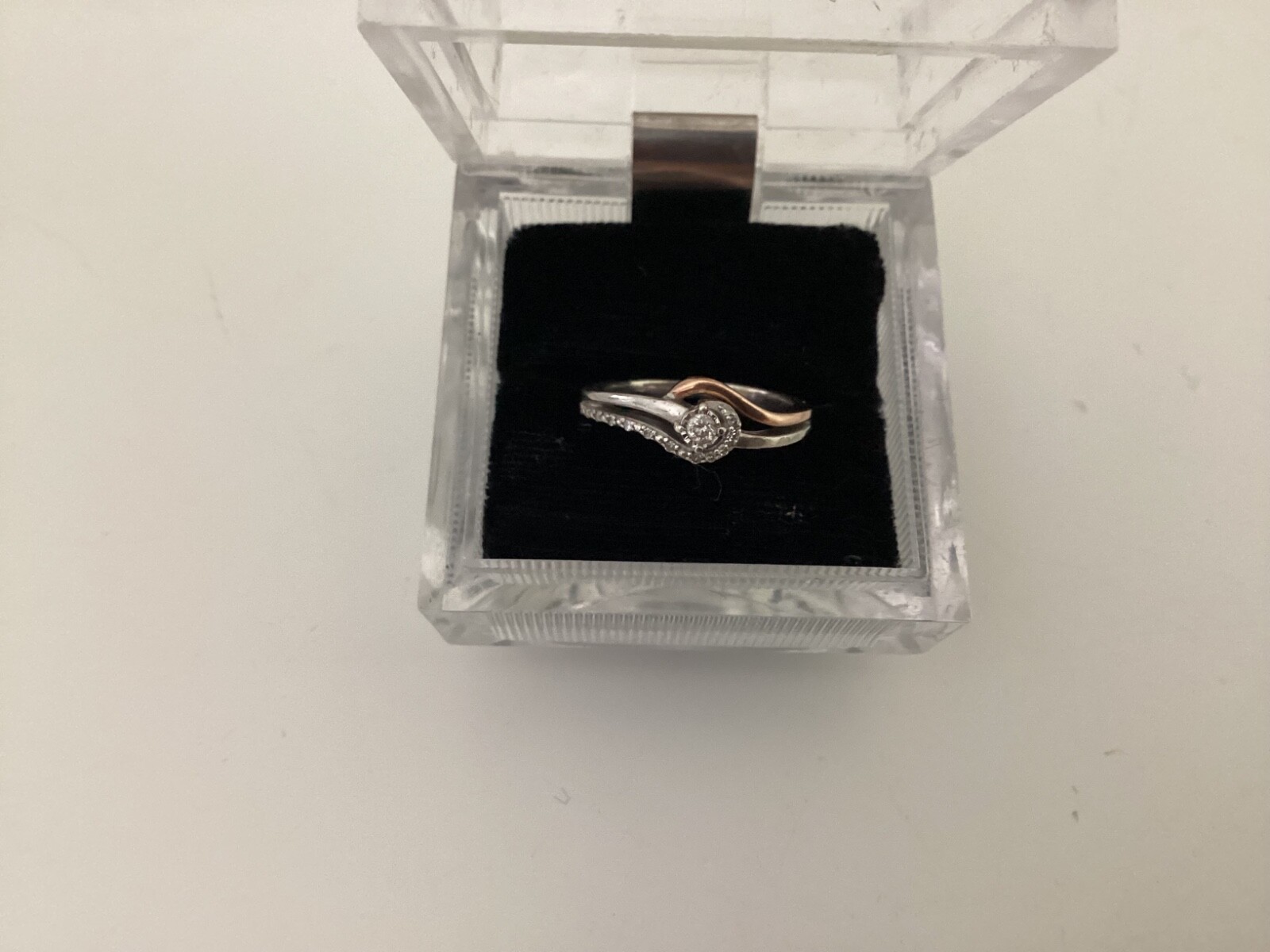 Sterling Silver Wedding Ring with .10CT Center Diamond size 5.75