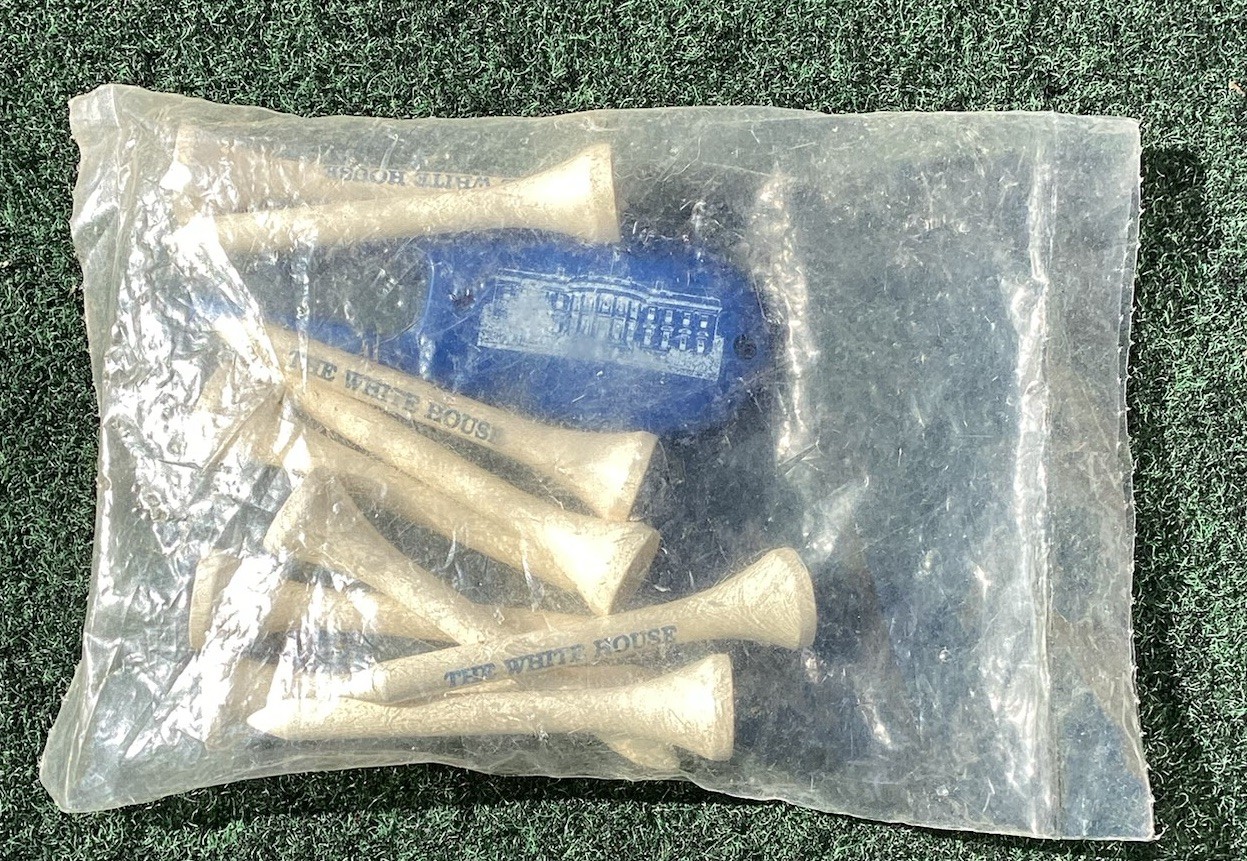Official White House Golf Tees And Divot Tool Vintage