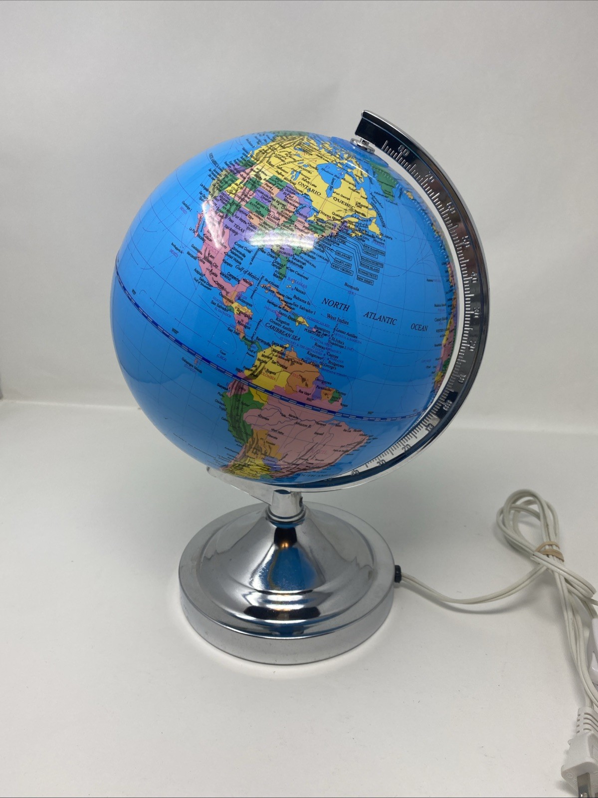 Illuminated World Globe With Stand Lights Up Globe Works 13"