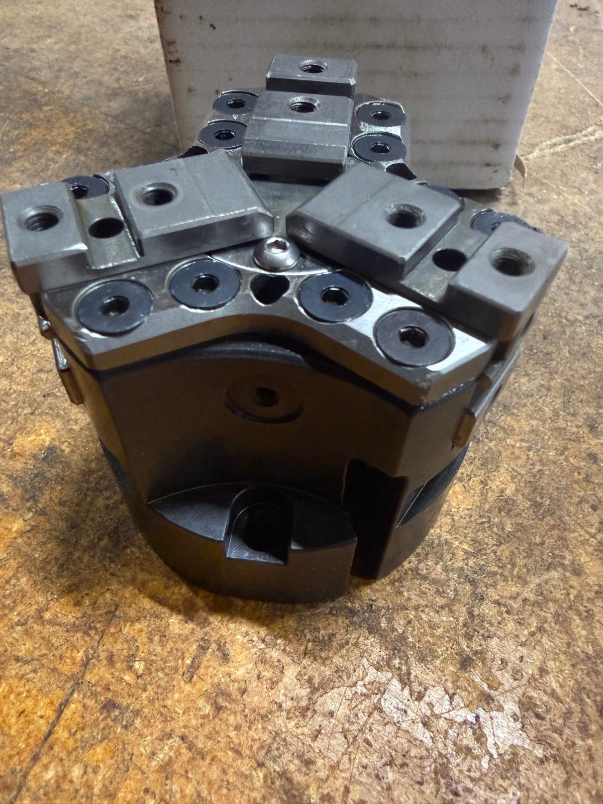 Effecto OE871PBE 3-Jaw Parallel Gripper (NEW)