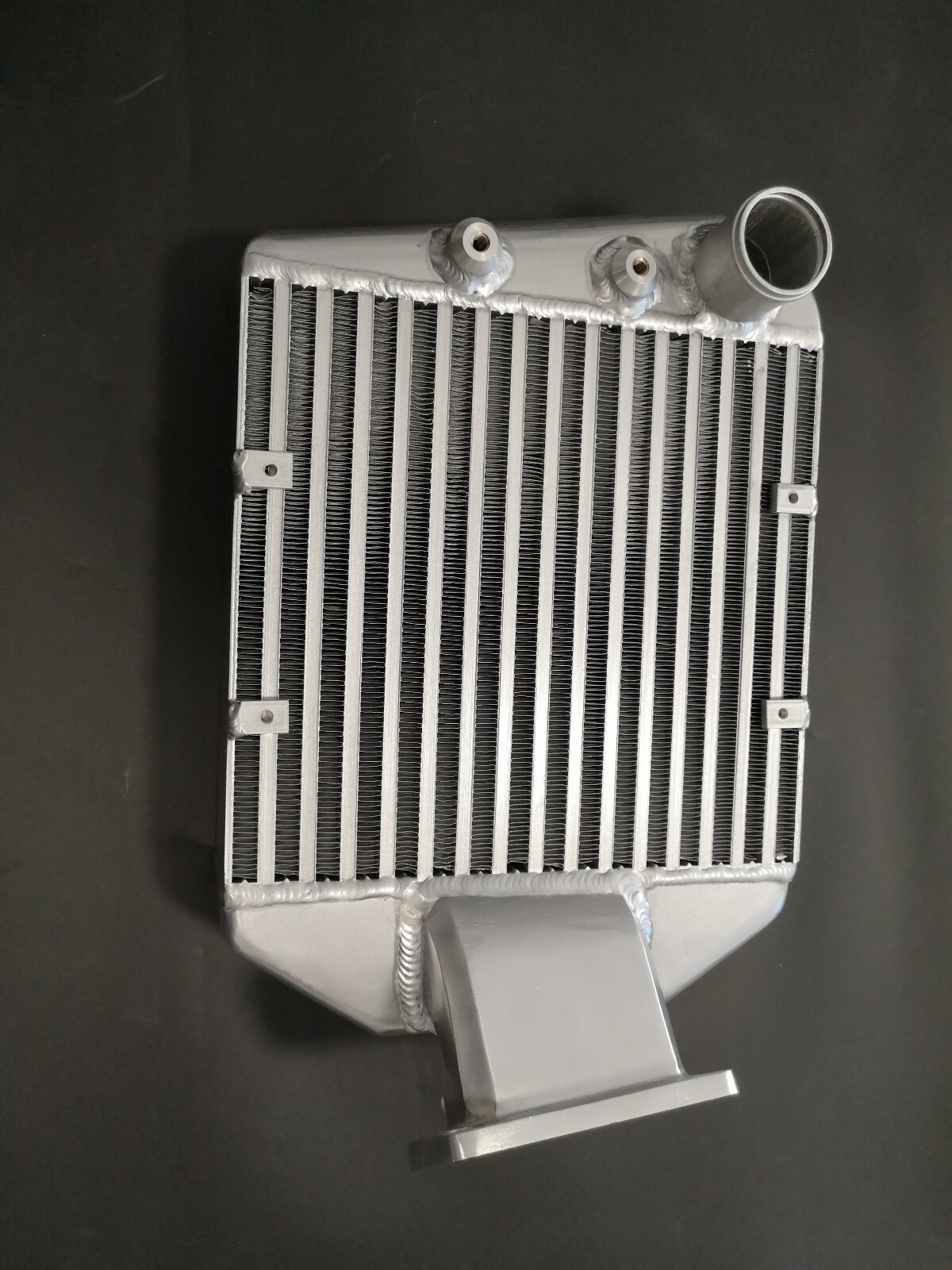 Top mount intercooler for Toyota landcruiser 80 1hz / 105 1HZ 4.2L Diesel
