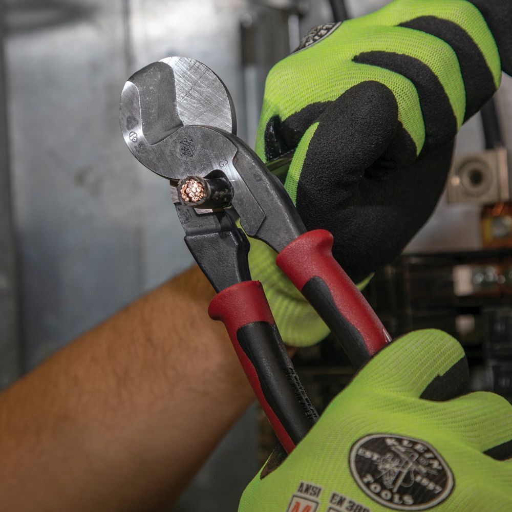 Klein Tools J63225N Journeyman™ High Leverage Cable Cutter with Stripping