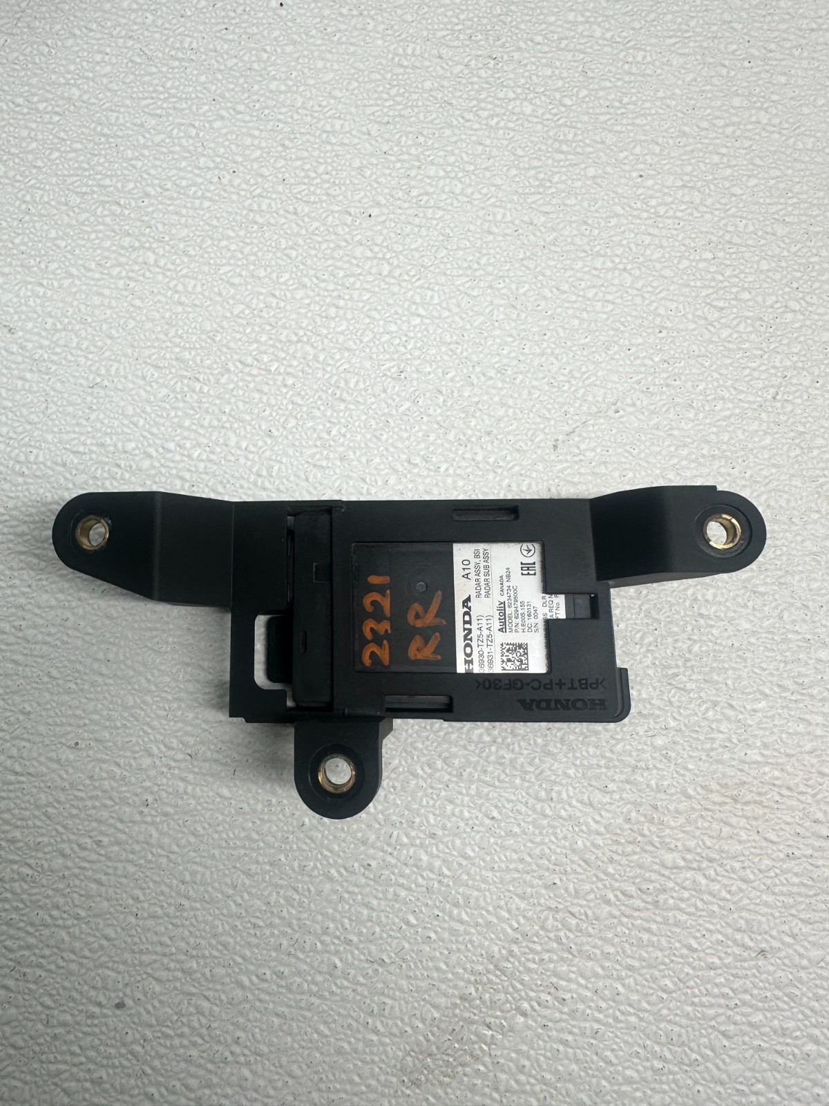 2015-2016 ACURA MDX REAR RIGHT QUARTER PANEL BLIND SPOT MODULE 36930-TZ5-A11 OEM