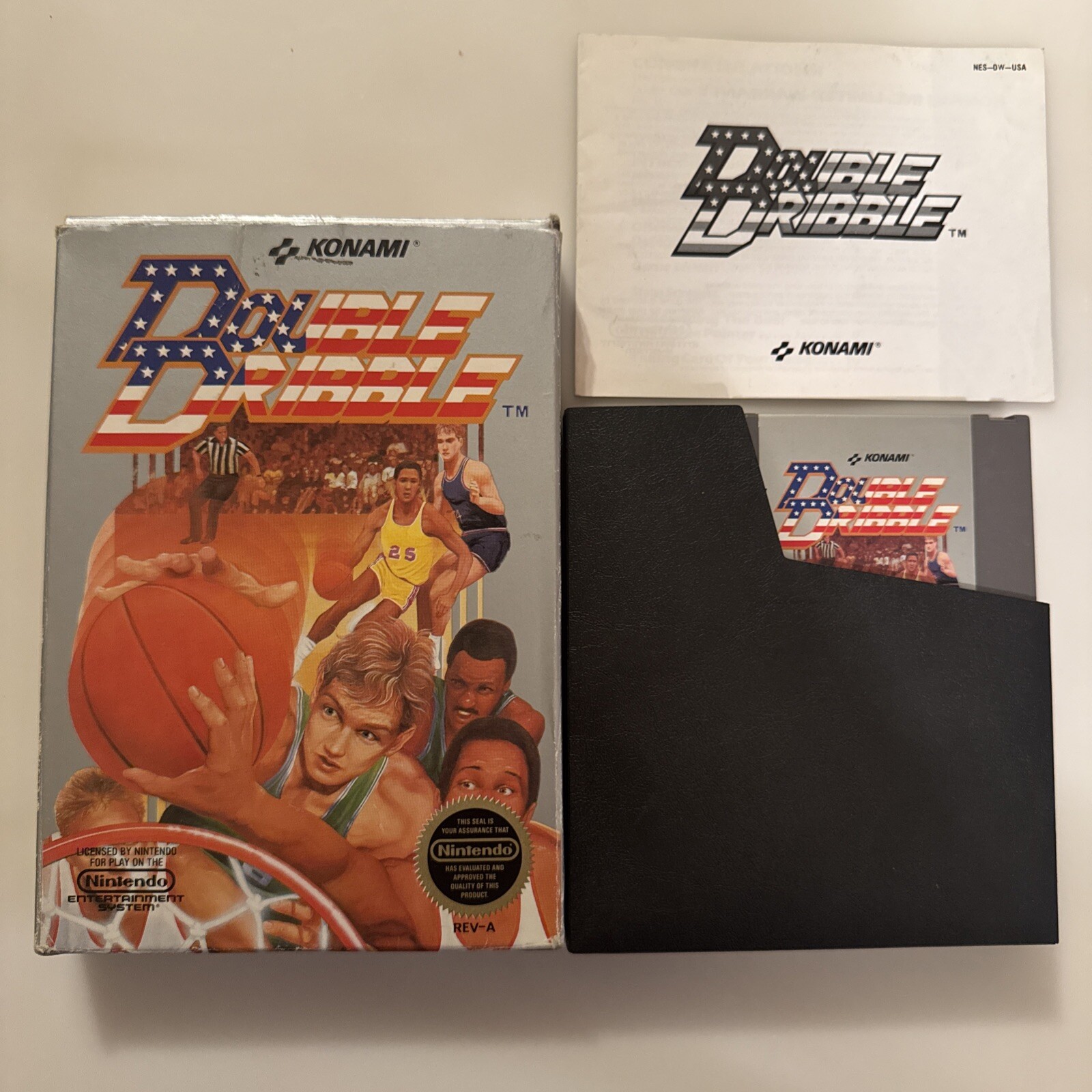 NES Double Dribble (corner 3) Box,manual, Game Included