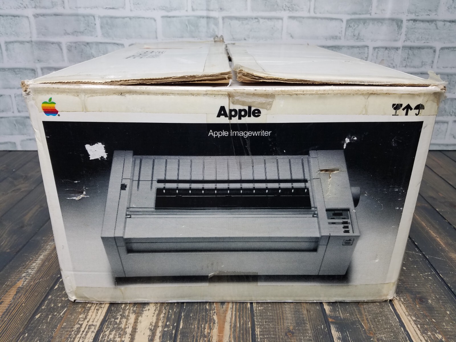 Vintage Apple ImageWriter A9M0303 with BOX and Cords **TURNS ON / UNTESTED**