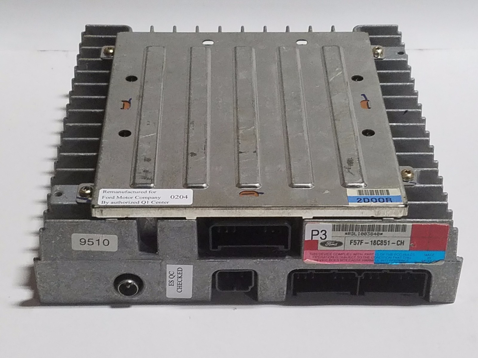 Ford Explorer remanufactured amplifier amp. Factory original OEM radio system CH