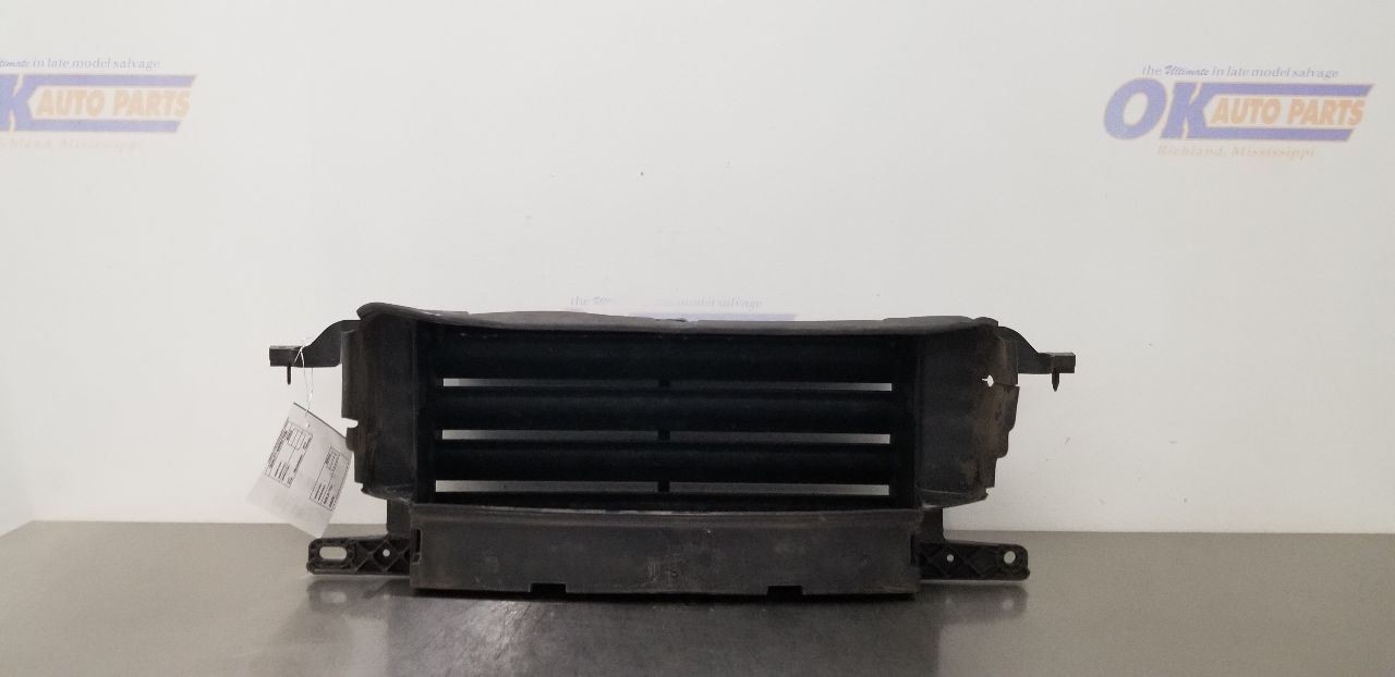 20 FORD EXPEDITON LOWER AIR SHUTTER 3.5L
