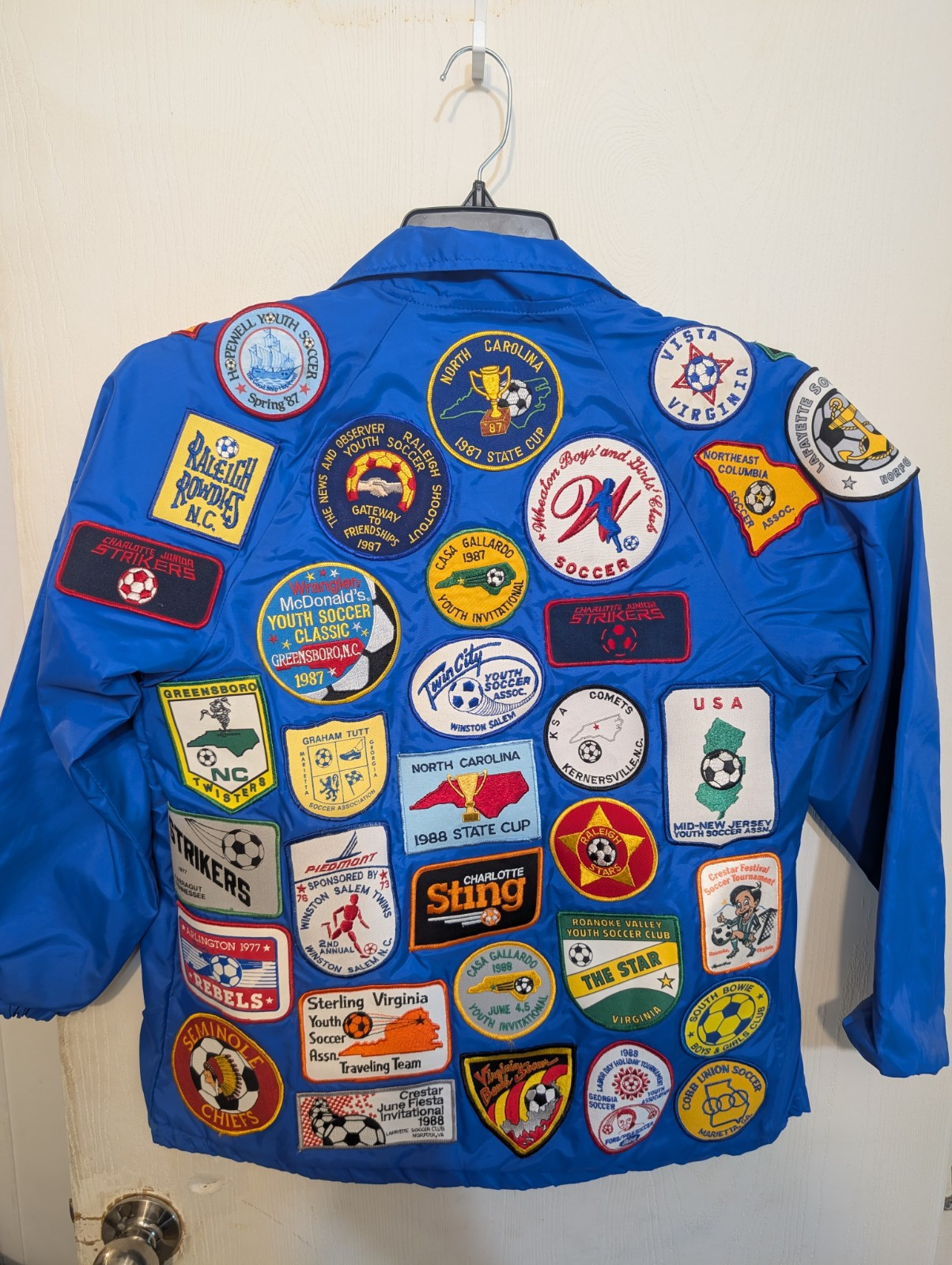 36 Vintage Youth Soccer Club Patches On Youth L(14-16) Hartwell Jacket NC,VA,SC