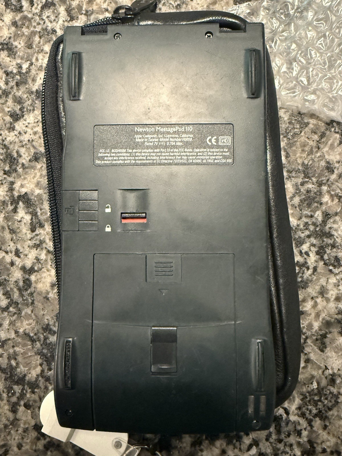 WORKING Apple Newton Messagepad 110 W/ Stylus READ