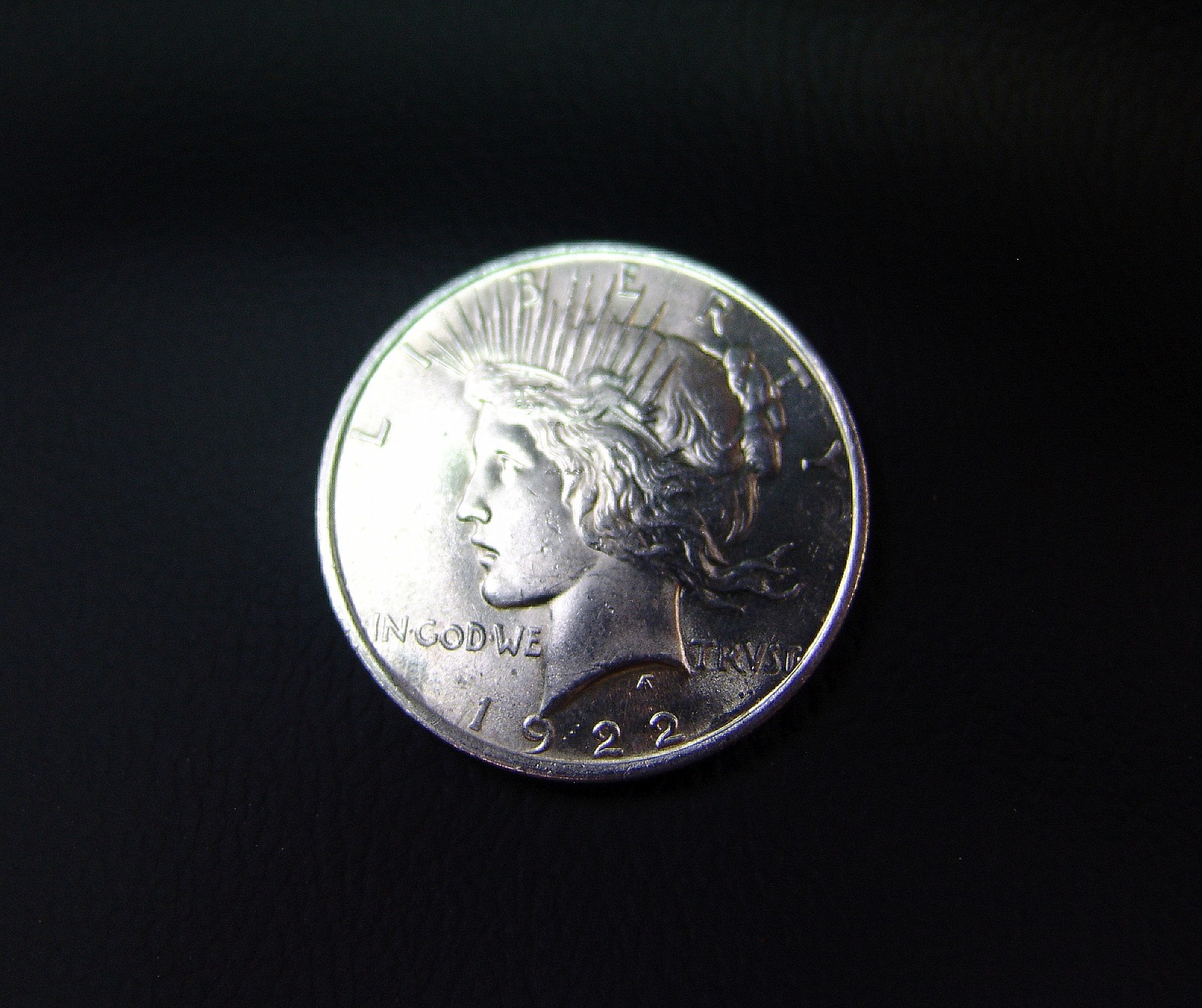 1922-P Brilliant Uncirculated Peace Silver Dollar!