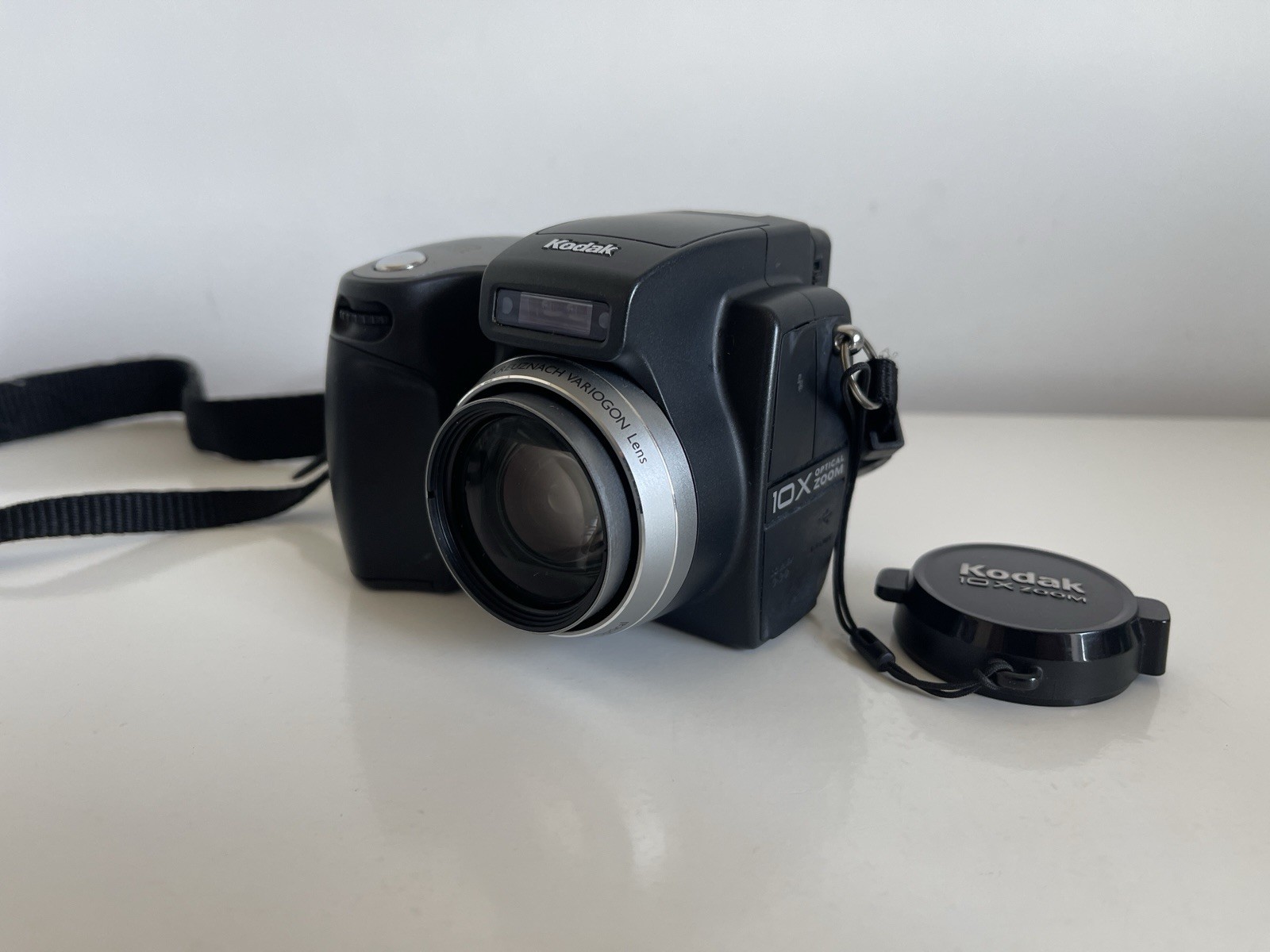 Kodak EasyShare DX6490 4MP Digital Camera