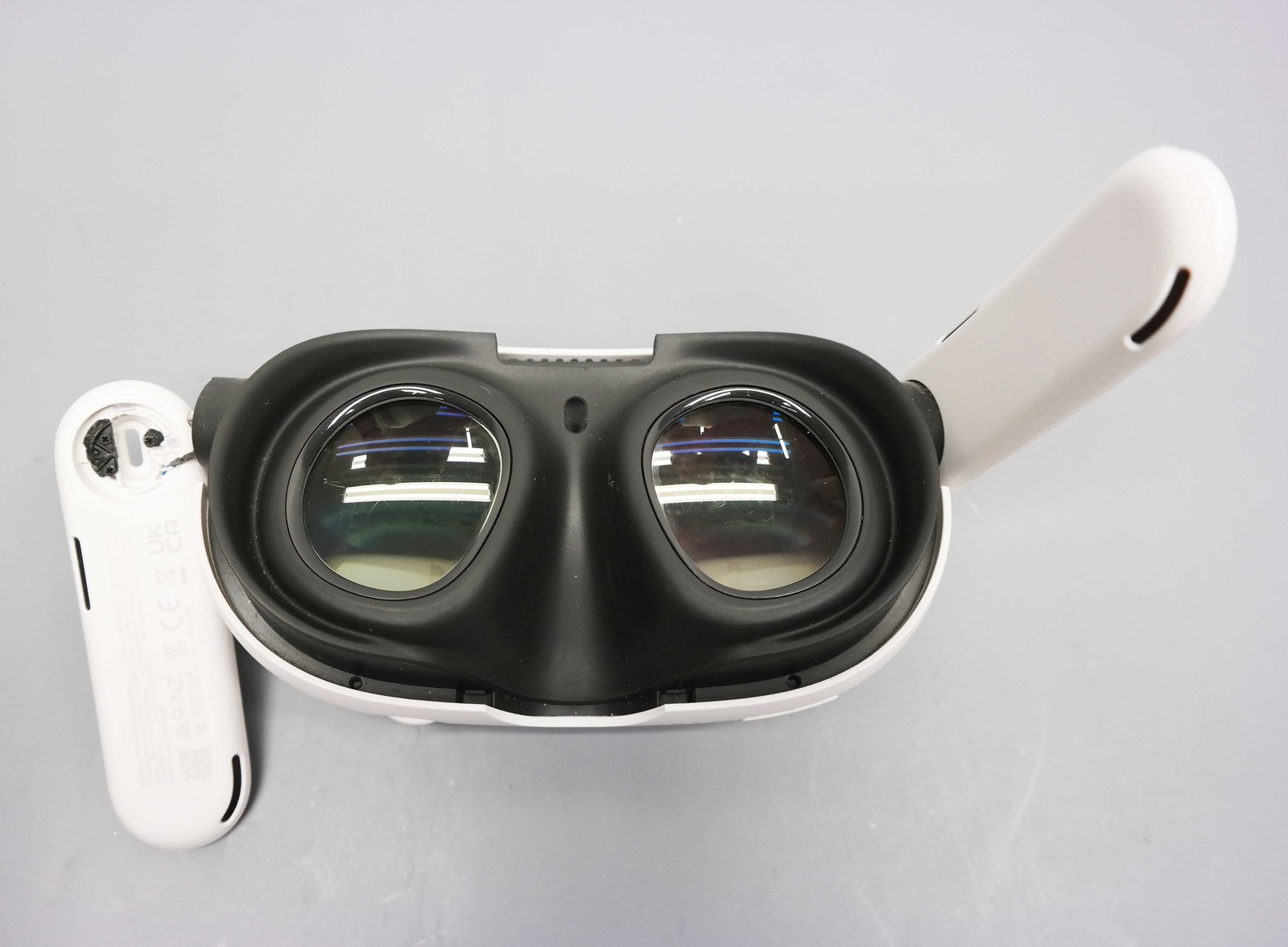 Meta Quest 3 512GB VR Headset ISSUE