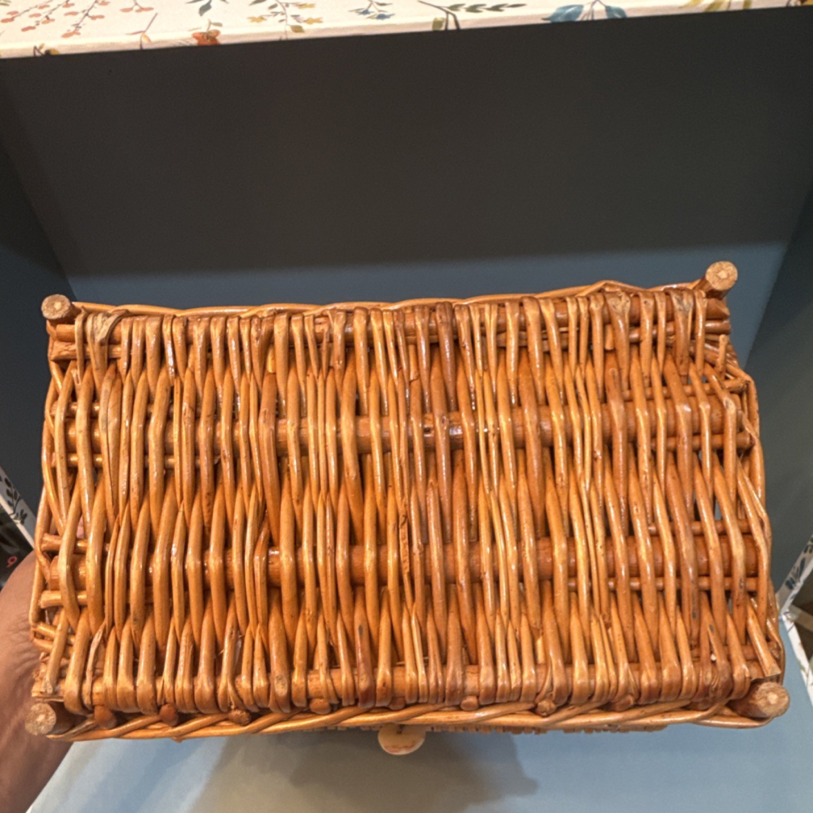 Rectangular Wicker purse Basket Brown Lidded with Handle cherry Décor