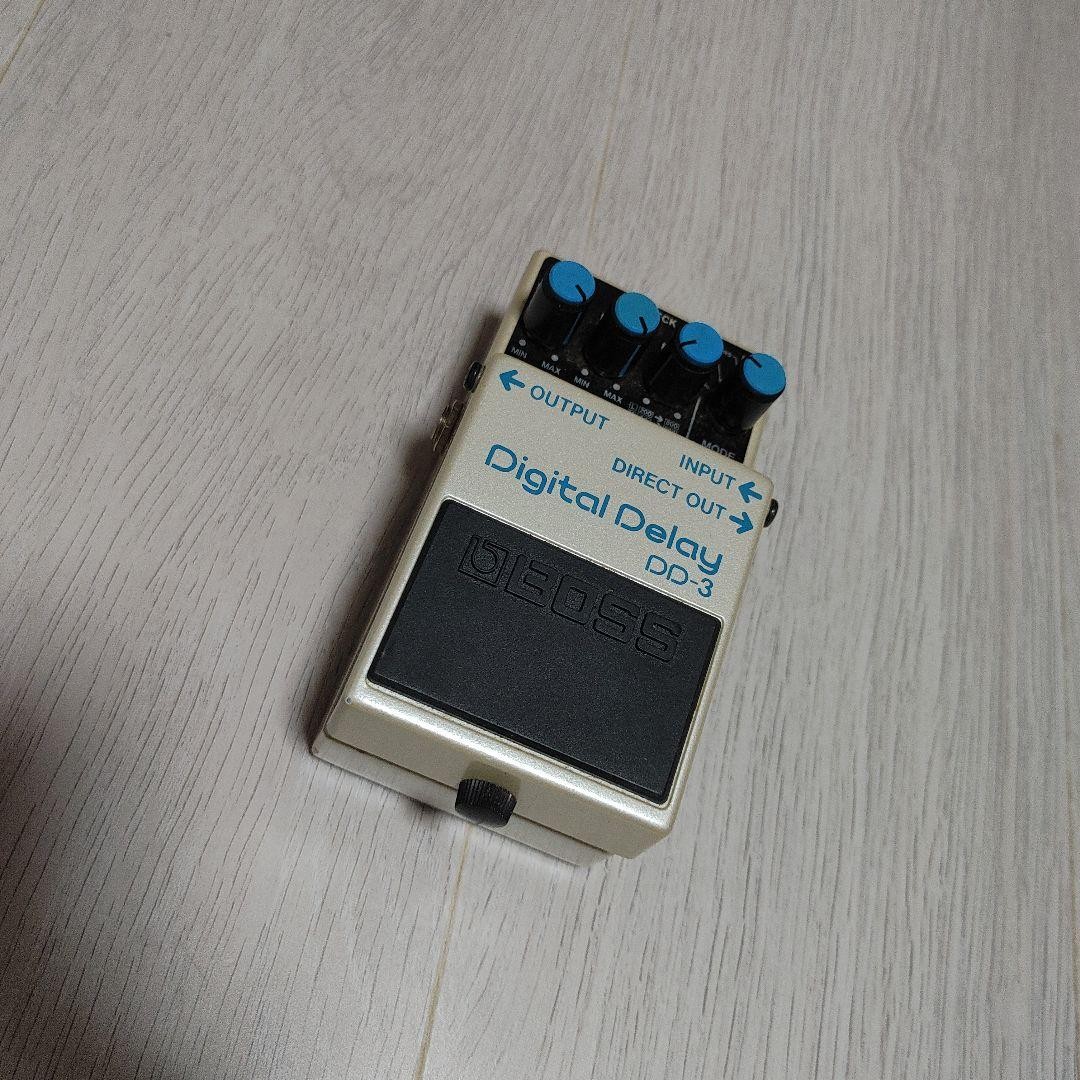 Classic BOSS Digital Delay DD 3 with original box excellent condition