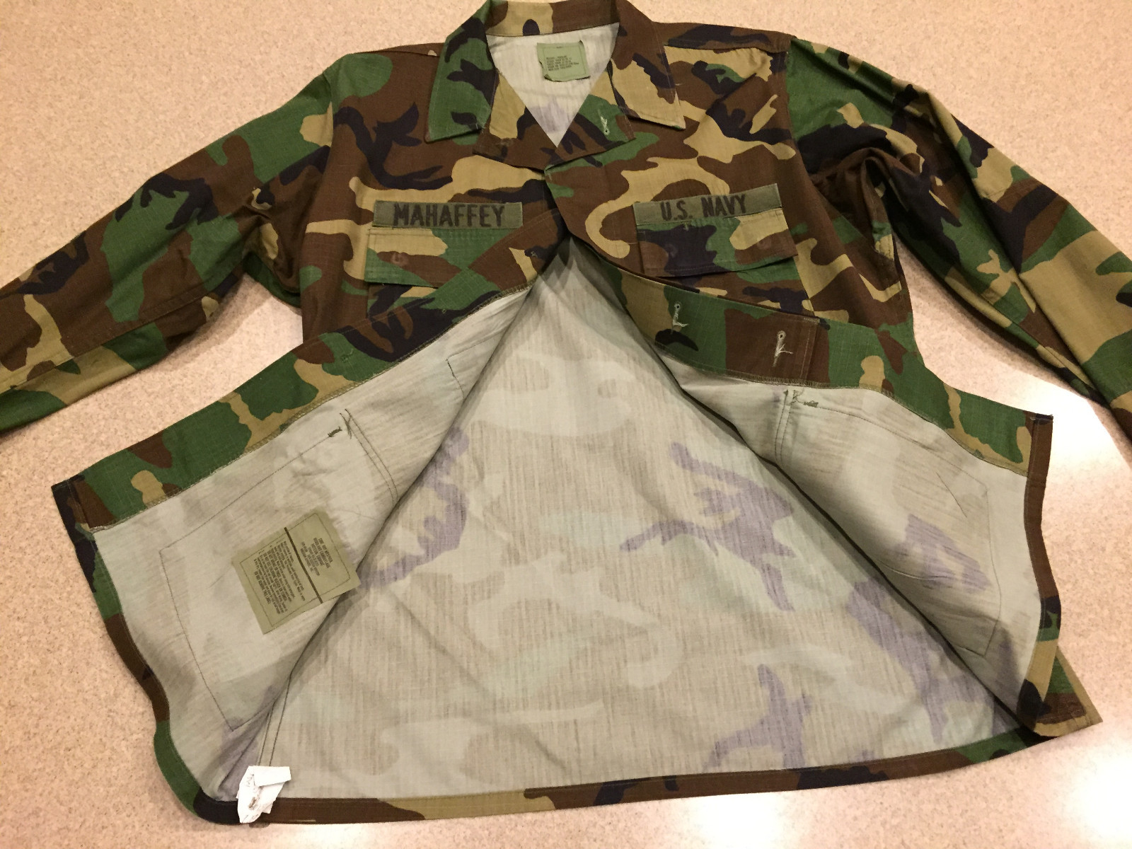 Men's US Army Woodland Camo Coat Jacket Medium