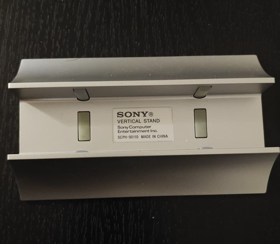 PS2 Official Vertical Stand Ceramic Silver SCPH-90110 For SCPH-90000 rare