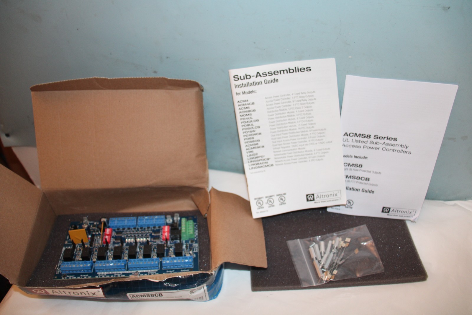 Altronix ACMS8CB Dual Input Access Control Power Controller Board 8 Output "NEW"
