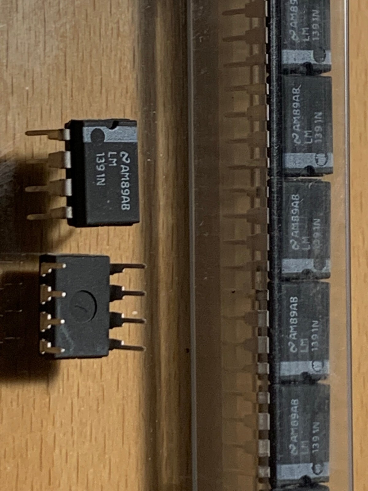 LM1391N - National IC - TV Horizontal Processor, DIP-8.