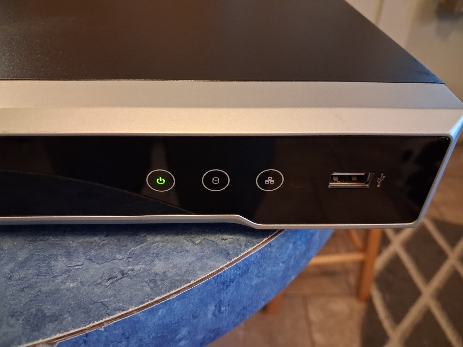 H Vision Network Video Recorder 4TB 4k 64 Cameras