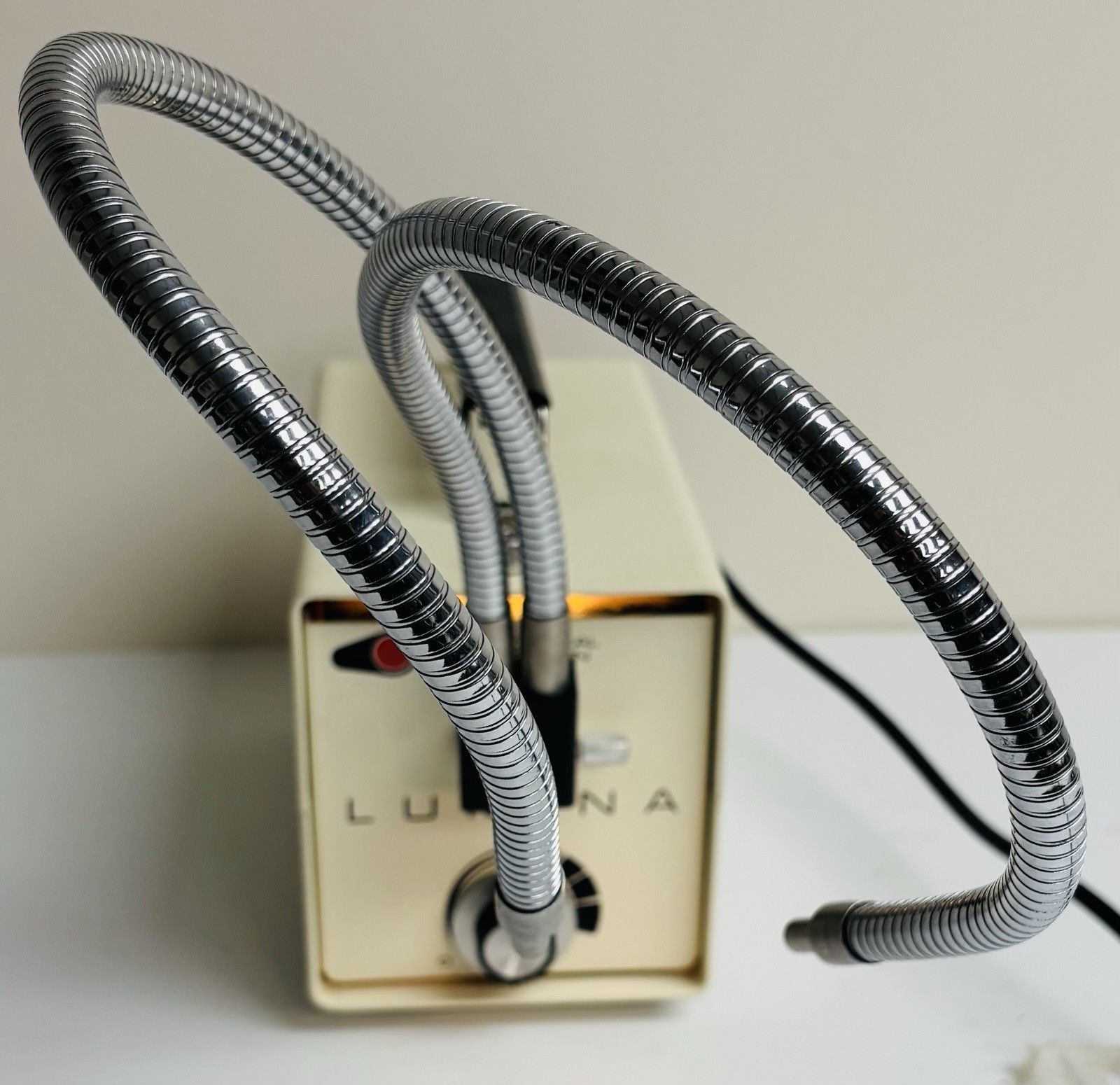 Chiu LUMINA F0-150 Fiber Optic Illuminator & Bifurcated Fibers w Ring Lights