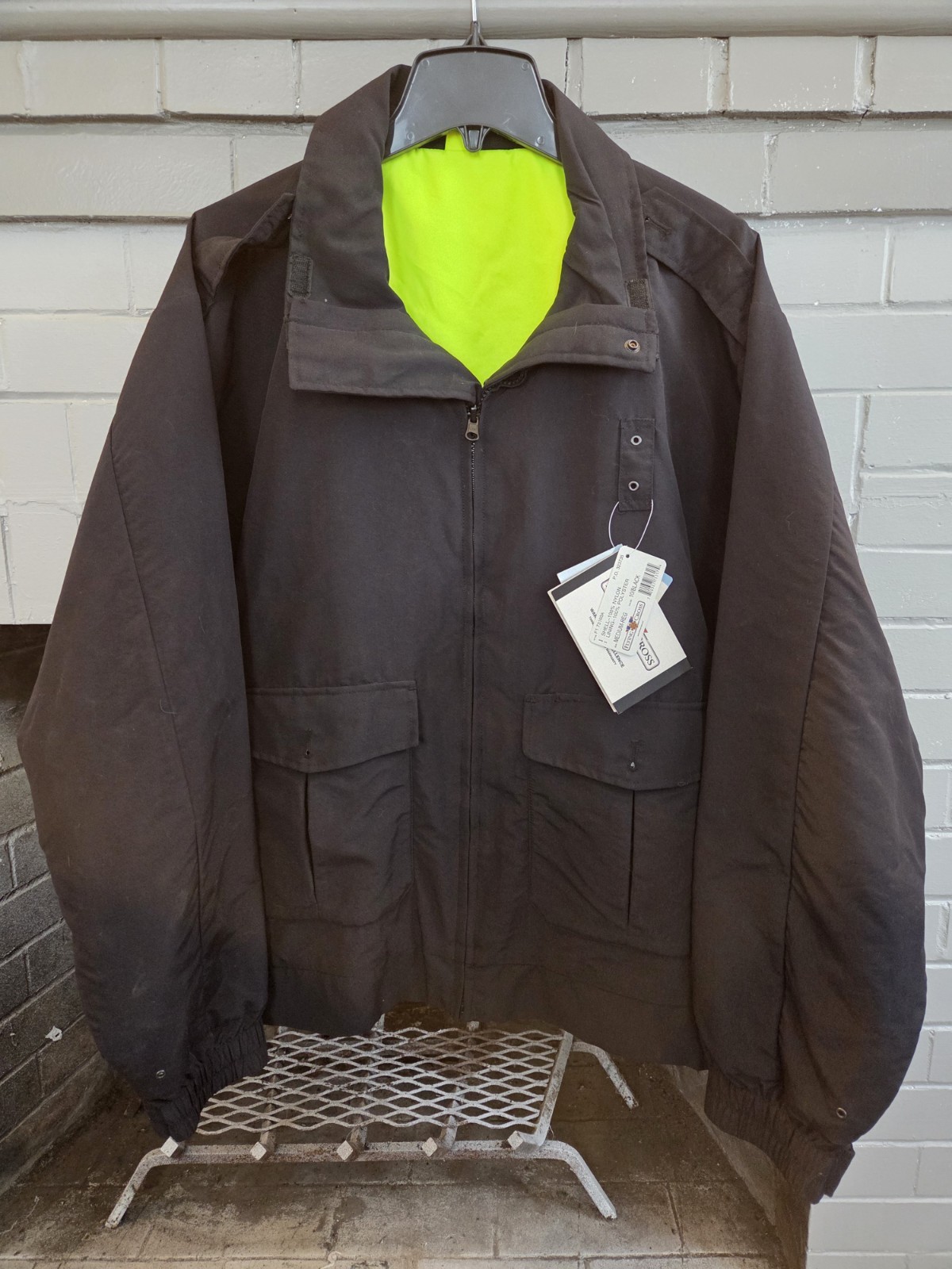 Flying Cross F1 73160A Black Yellow High Visibility Security Jacket Medium-Reg
