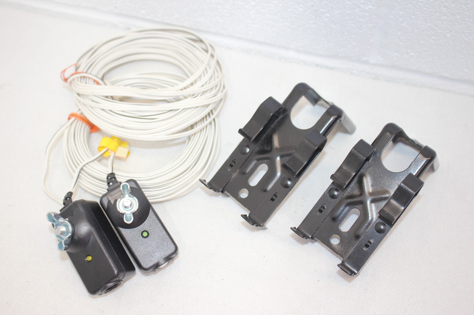 New! Chamberlain Garage Door Opener Safety Sensors + Brackets + Wires UNUSED
